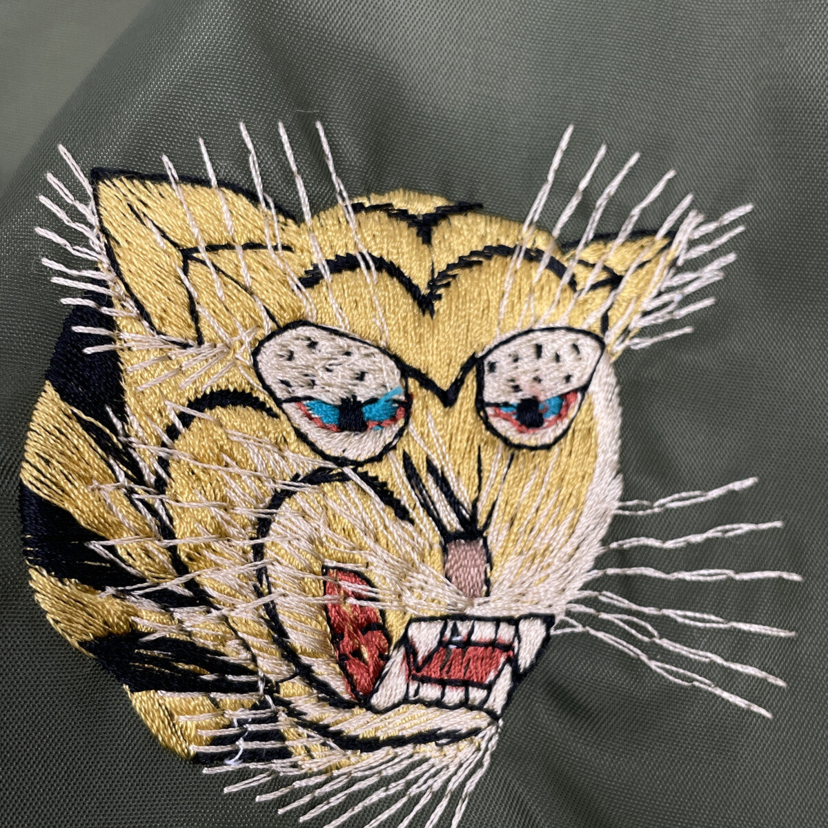 BEAMS ビームス ｶｰｷ ﾅｲﾛﾝ ﾍﾞﾄﾅﾑ刺繍 ｺｰﾁｼﾞｬｹｯﾄ ジャケット M