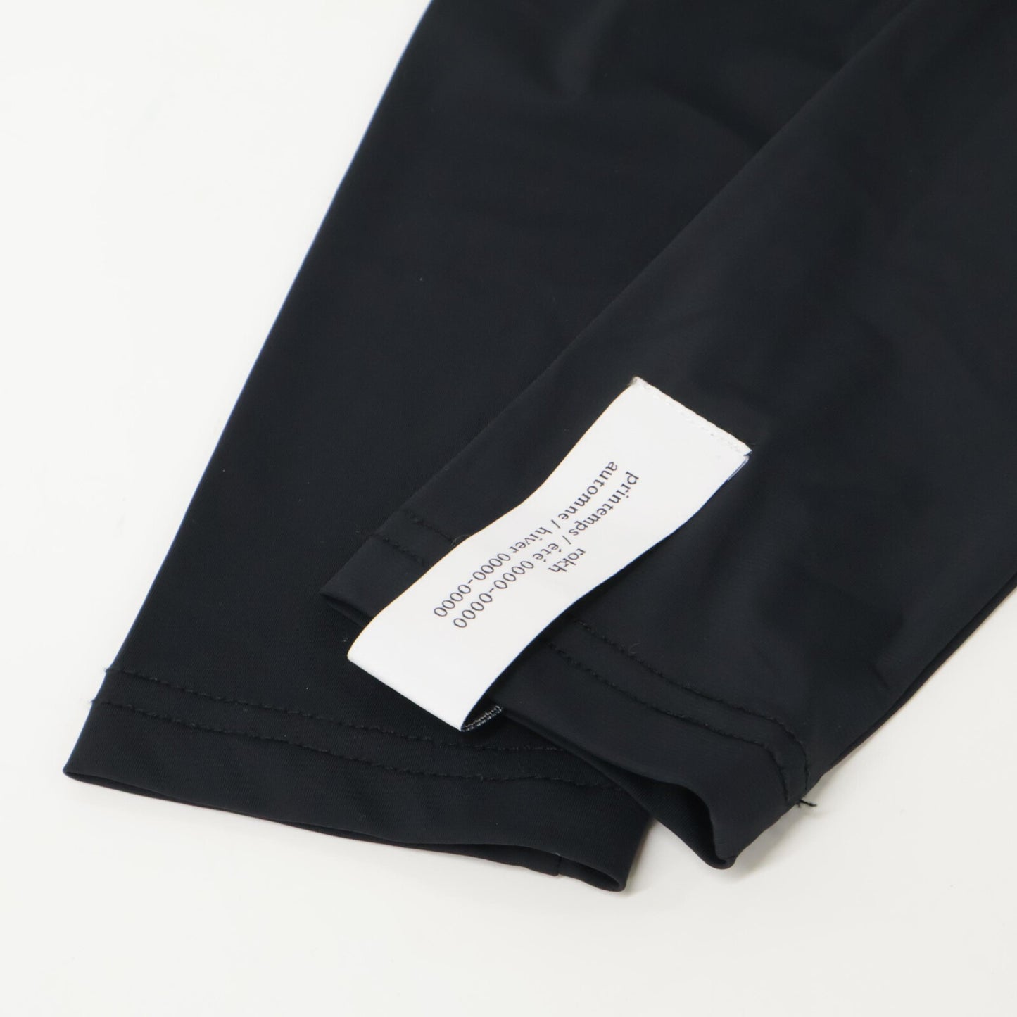 6 ROKU ロク ﾌﾞﾗｯｸ ｶｯﾄｿｰﾄｯﾌﾟｽ R0CA277 トップス S