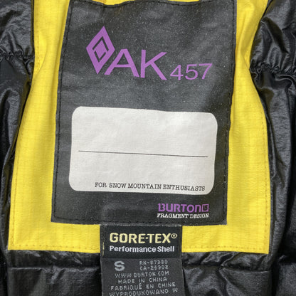 BURTON バートン ｲｴﾛｰ AK457 GORE-TEX ﾀﾞｳﾝｼﾞｬｹｯﾄ 253695 ジャケット S