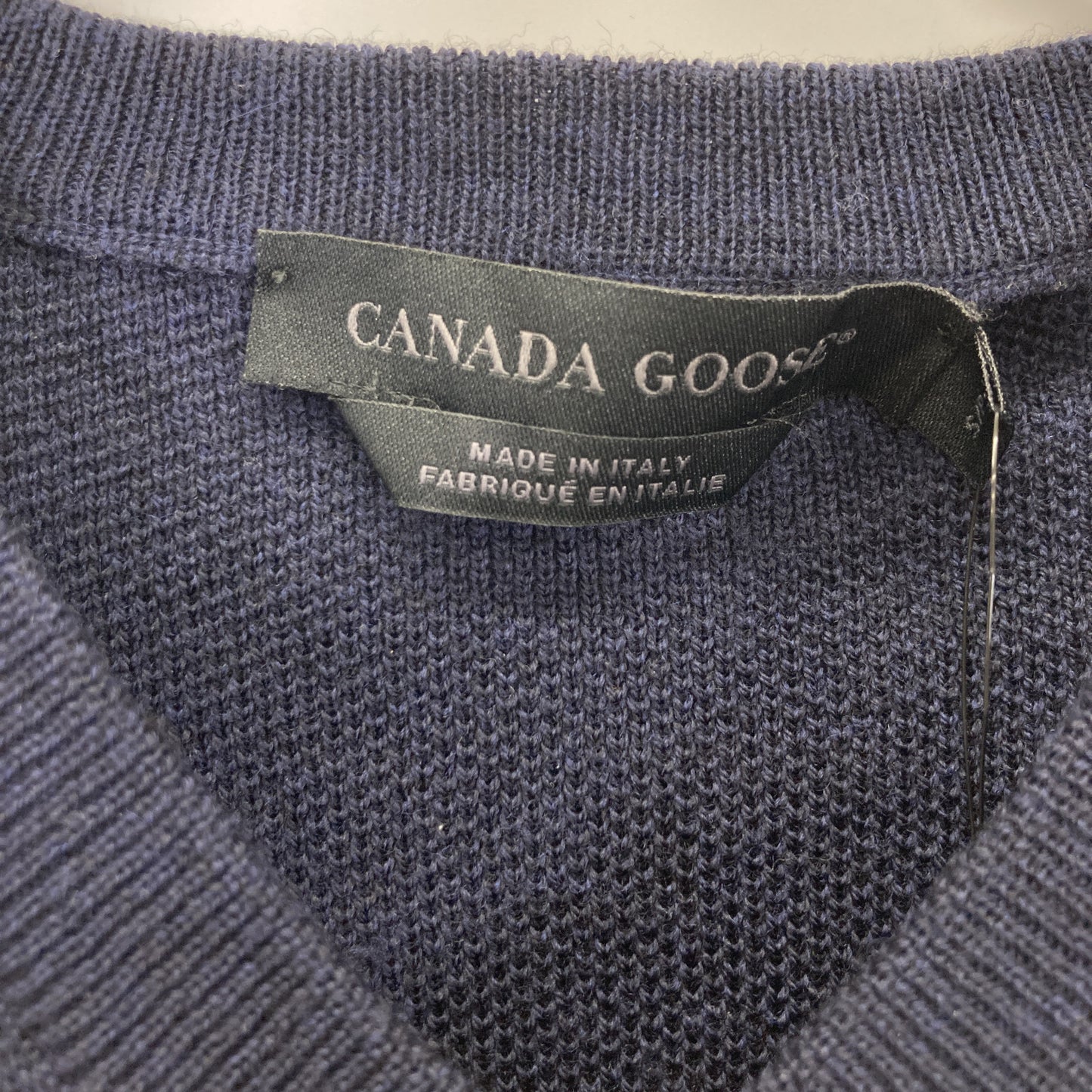 CANADA GOOSE カナダグース ﾈｲﾋﾞｰ 6965M ｳｰﾙ Vﾈｯｸ 長袖ﾆｯﾄｾｰﾀｰ トップス S