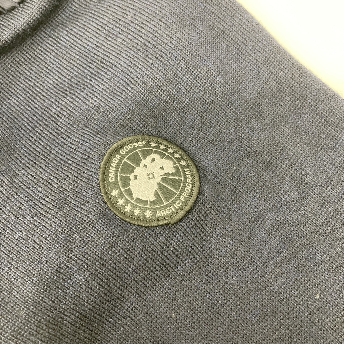 CANADA GOOSE カナダグース ﾈｲﾋﾞｰ 6965M ｳｰﾙ Vﾈｯｸ 長袖ﾆｯﾄｾｰﾀｰ トップス S