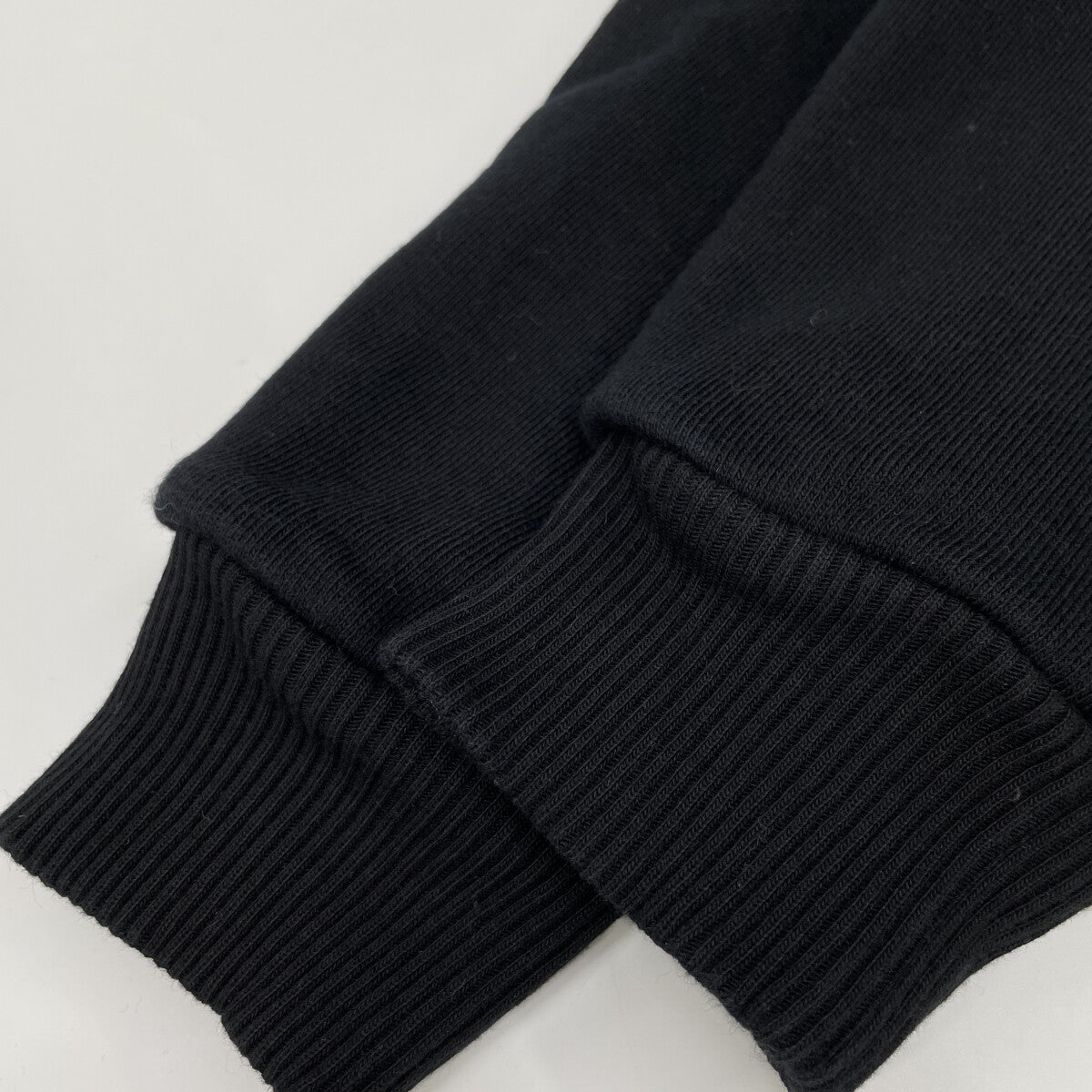 CELINE セリーヌ ﾌﾞﾗｯｸ ﾊﾞｯｸﾛｺﾞ ｽｳｪｯﾄｶｰﾃﾞｨｶﾞﾝ トップス L