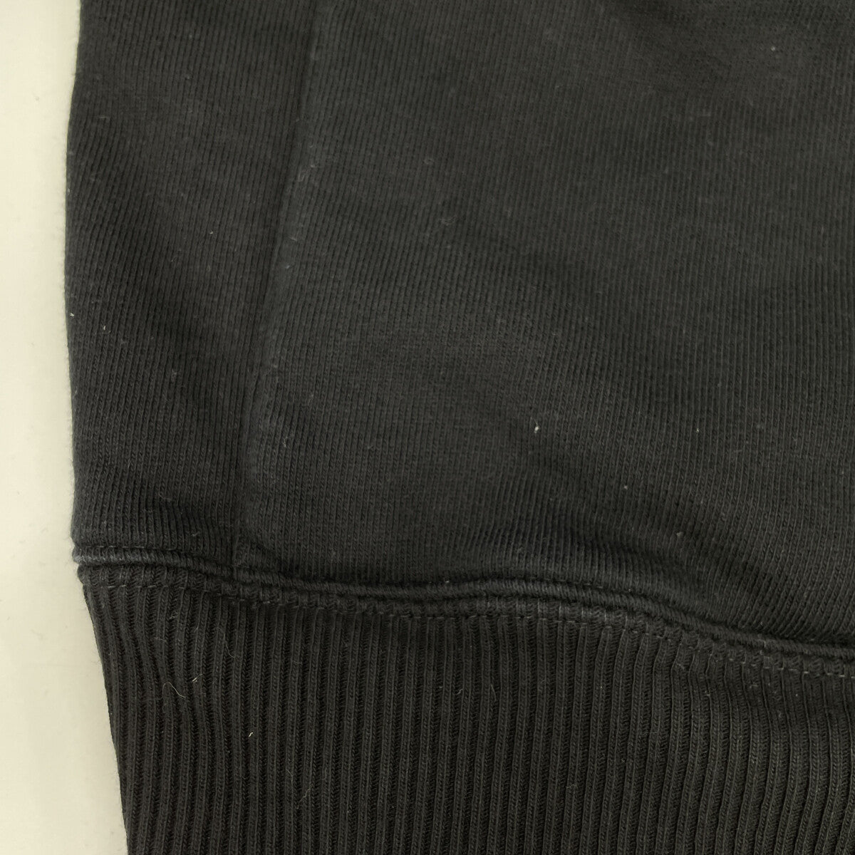 CELINE セリーヌ ﾌﾞﾗｯｸ ﾊﾞｯｸﾛｺﾞ ｽｳｪｯﾄｶｰﾃﾞｨｶﾞﾝ トップス L