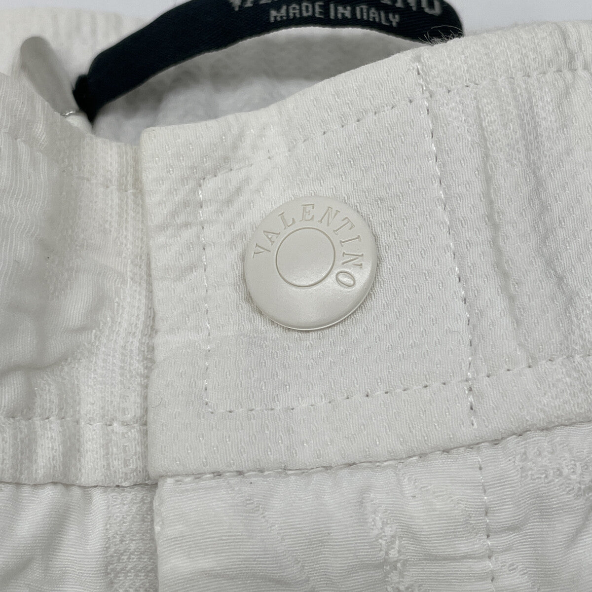 VALENTINO ヴァレンティノ ﾎﾜｲﾄ ｶﾓﾌﾗｰｼﾞｭﾊﾞﾐｭｰﾀﾞﾊﾟﾝﾂ ボトムス 46