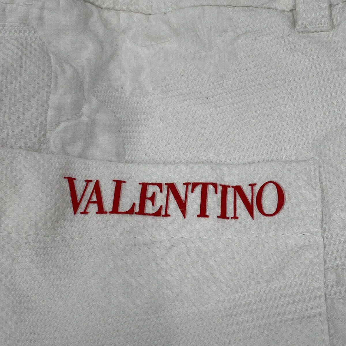 VALENTINO ヴァレンティノ ﾎﾜｲﾄ ｶﾓﾌﾗｰｼﾞｭﾊﾞﾐｭｰﾀﾞﾊﾟﾝﾂ ボトムス 46