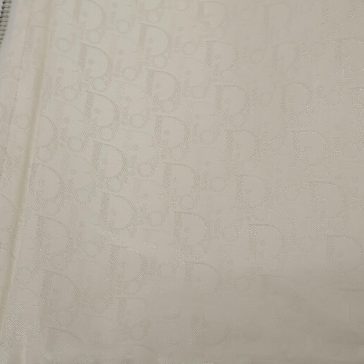 DIOR ディオール ﾎﾜｲﾄ 293J650A0531 ｺｯﾄﾝ×ｼﾙｸ ｼﾞｯﾌﾟｱｯﾌﾟﾊﾟｰｶｰ トップス L