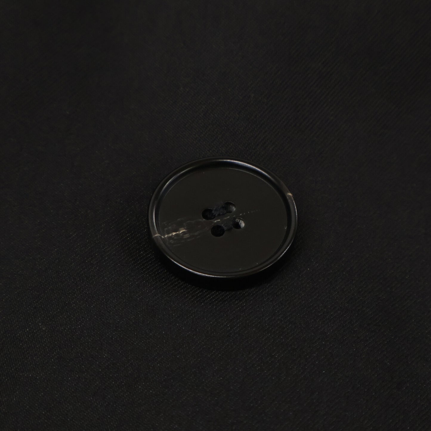 THOMAS MAGPIE トーマスマグパイ 2221202 ﾌﾞﾗｯｸ ｺｯﾄﾝ ﾊﾞｯｸﾌﾟﾘﾝﾄ ｼｮｰﾄｽﾘｰﾌﾞﾄﾚﾝﾁｺｰﾄ コート 38