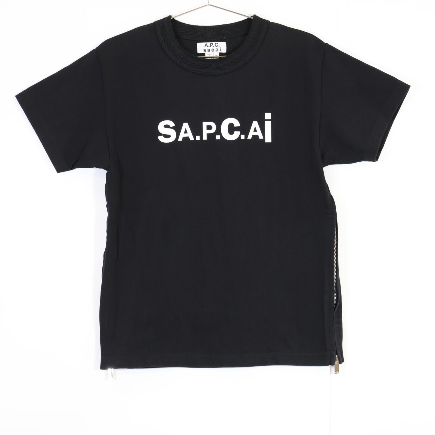 A.P.C. アーペーセー ｘSACAIサカイ【美品/21年製】21E2-COEQW-M26978 サイドジップ ロゴ スウェットTシャツ/ トップス XXS