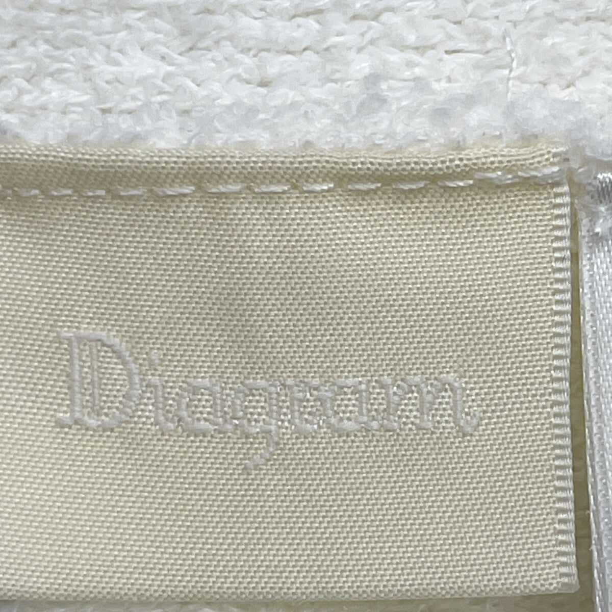 Diagram ダイアグラム 22年製 ﾎﾜｲﾄ ｺｯﾄﾝ×ﾅｲﾛﾝ 4ﾎﾟｹｯﾄ 金釦ﾊﾟｲﾙﾍﾞｽﾄ ベスト 36