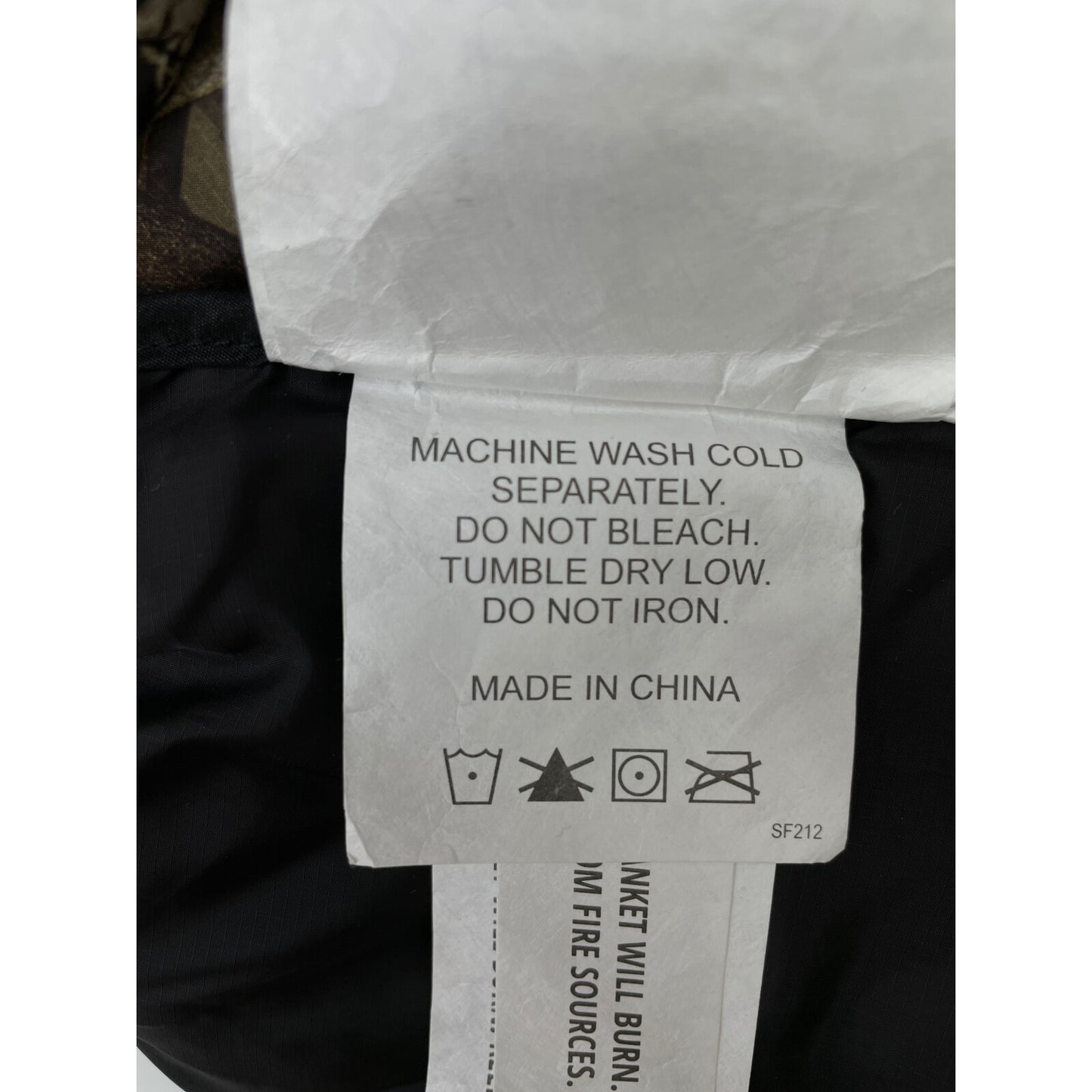 Rumpl ランプル カーキ リアルツリーカモ THE NANOLOFT PUFFY PONCHO パッカブルポンチョ トップス 表記なし