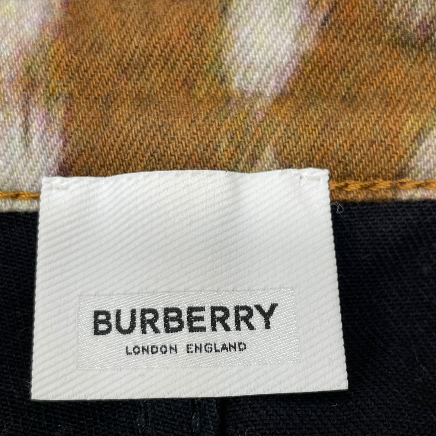 BURBERRY バーバリー 8016385 ﾌﾞﾗｯｸ×ﾎﾜｲﾄ ｻｲﾄﾞﾗｲﾝﾃﾞﾆﾑﾊﾟﾝﾂ ボトムス 26