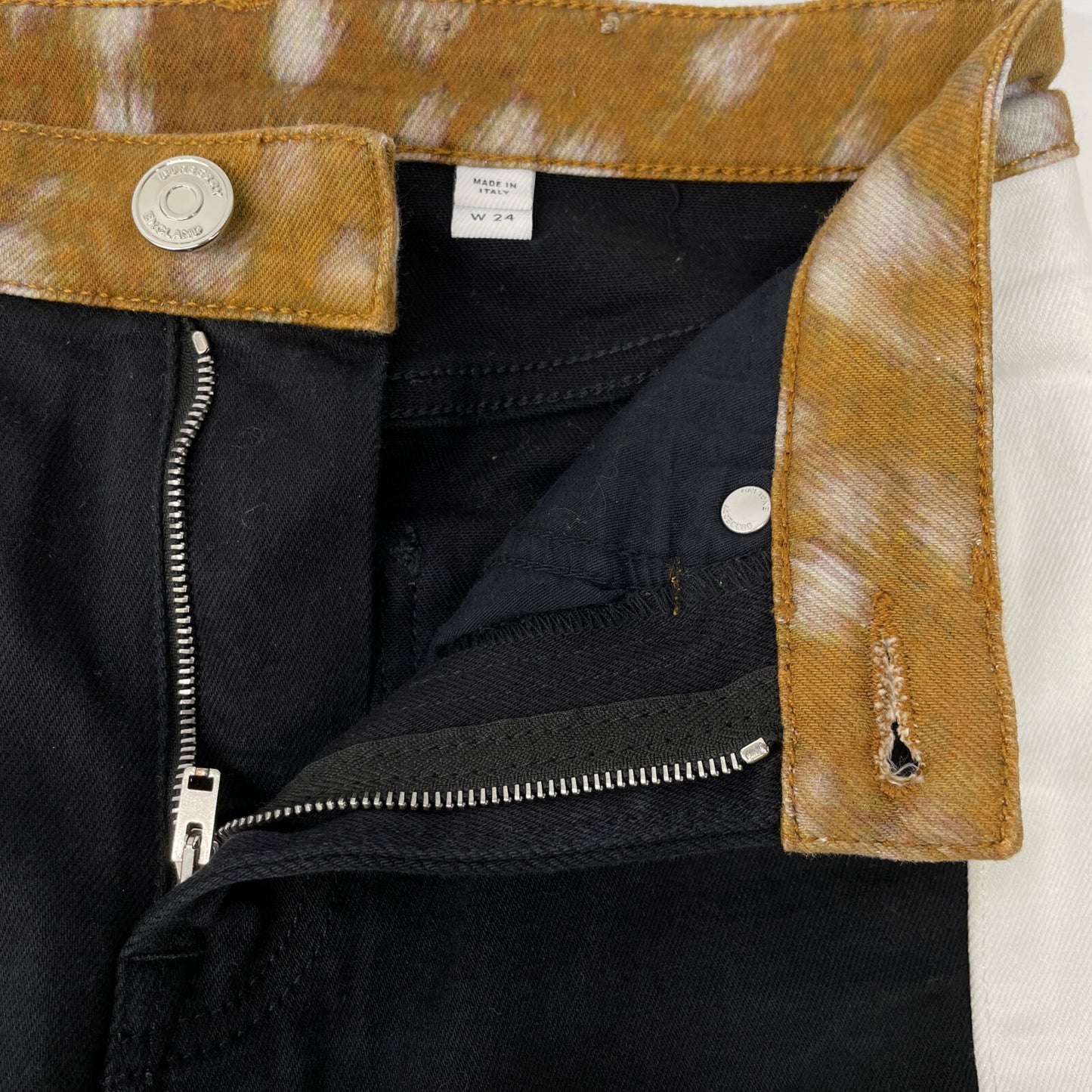 BURBERRY バーバリー 8016385 ﾌﾞﾗｯｸ×ﾎﾜｲﾄ ｻｲﾄﾞﾗｲﾝﾃﾞﾆﾑﾊﾟﾝﾂ ボトムス 26