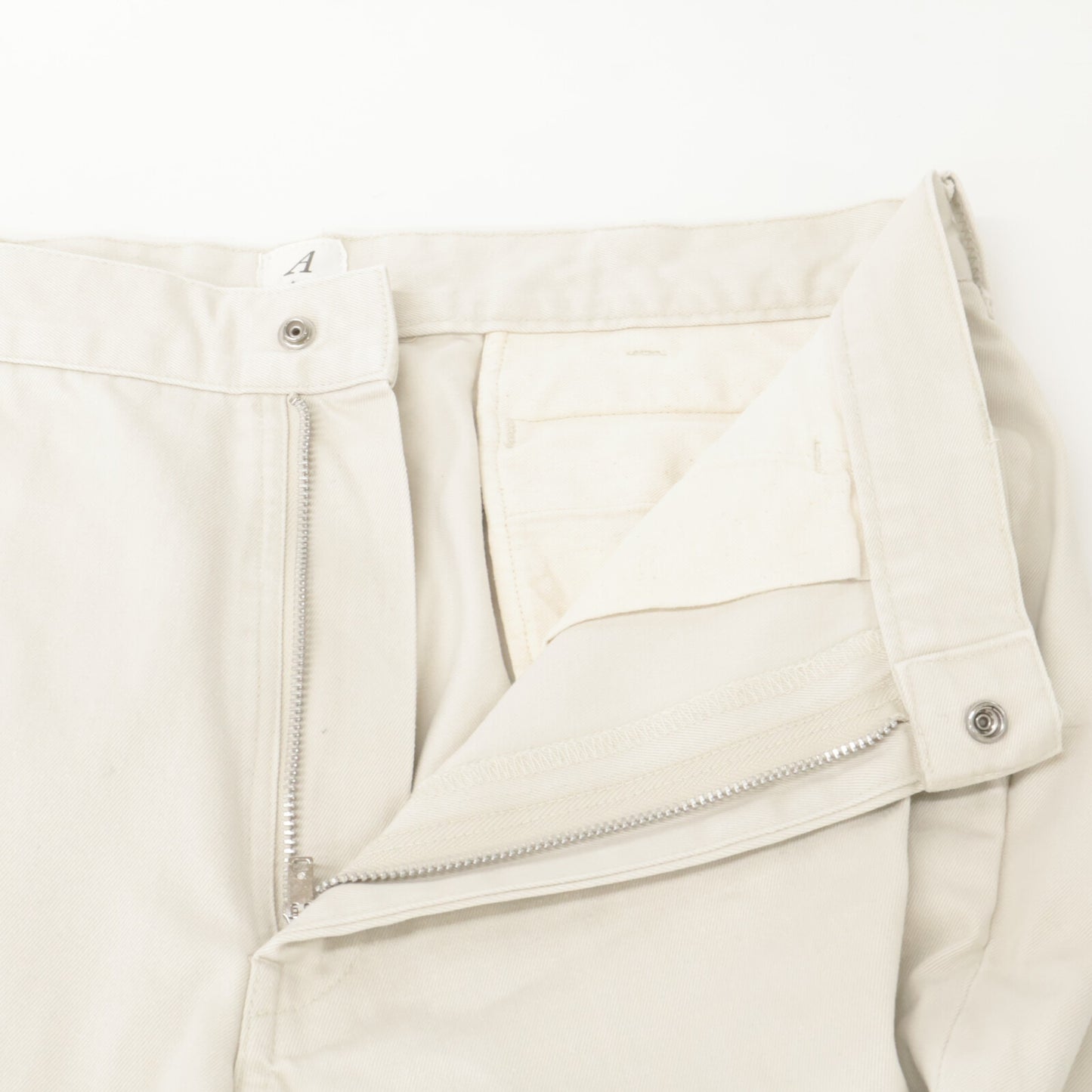 ANATOMICA アナトミカ 530-442-02 ﾍﾞｰｼﾞｭ ｺｯﾄﾝ ﾜｲﾄﾞﾃｰﾊﾟｰﾄﾞﾁﾉﾊﾟﾝﾂ ボトムス 32