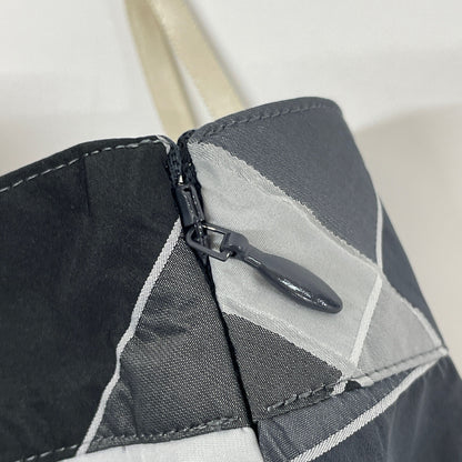 BLUE LABEL CRESTBRIDGE ブルーレーベルクレストブリッジ グレー クレストブリッジチェックドビータフタタックスカート スカート 36