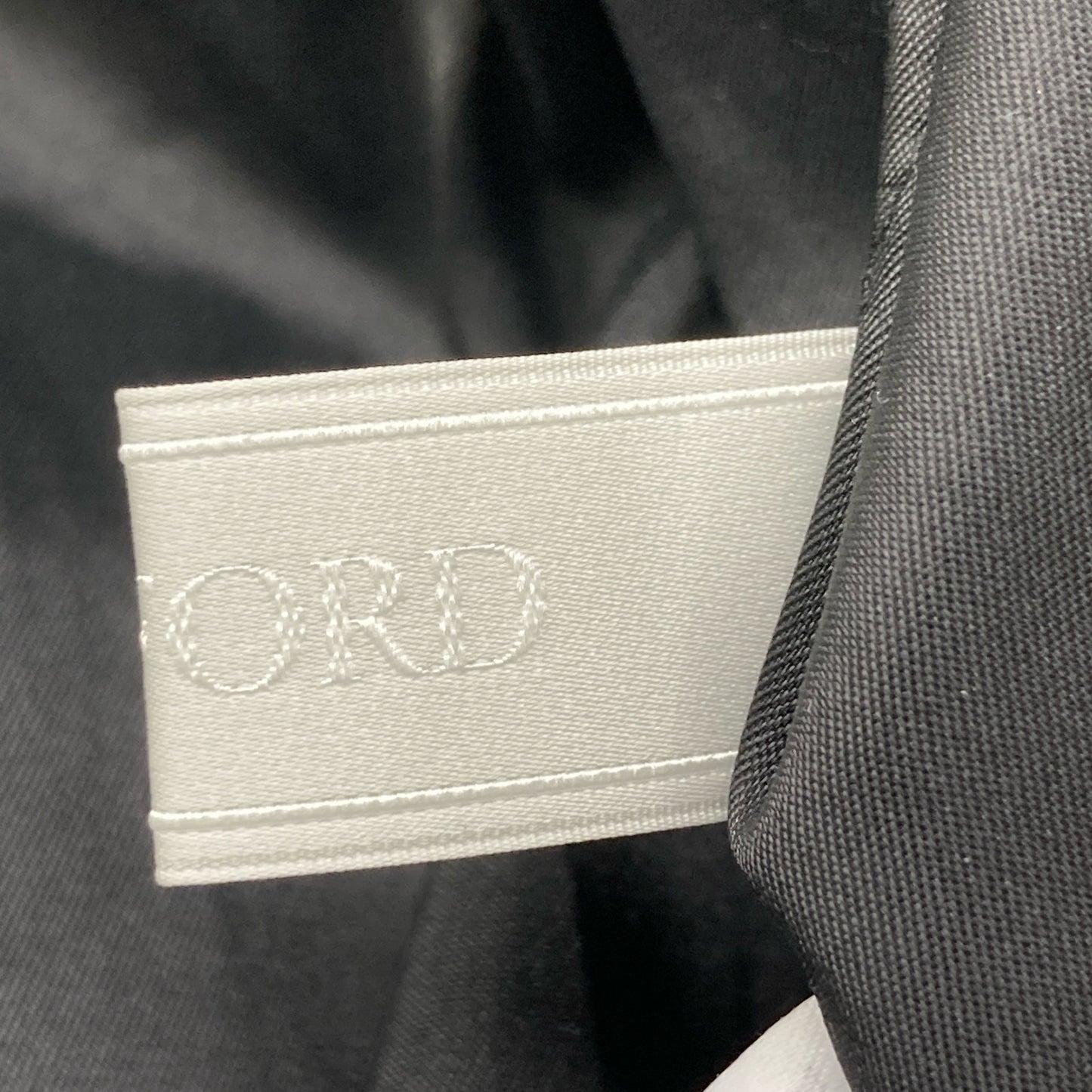 CELFORD セルフォード CWFB241069 ﾌﾞﾗｯｸ ﾅｲﾛﾝ ｽﾓｯｸﾒｯｼｭﾎﾞｳﾀｲﾌﾞﾗｳｽ トップス ONE