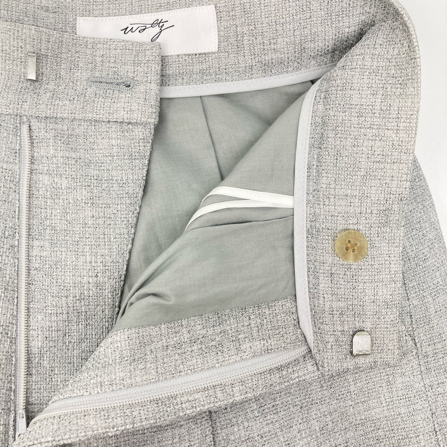 AKIRA NAKA アキラナカ WS2308-GY グレー ポリエステル×コットン センタープレス テーパードスラックス ボトムス 1