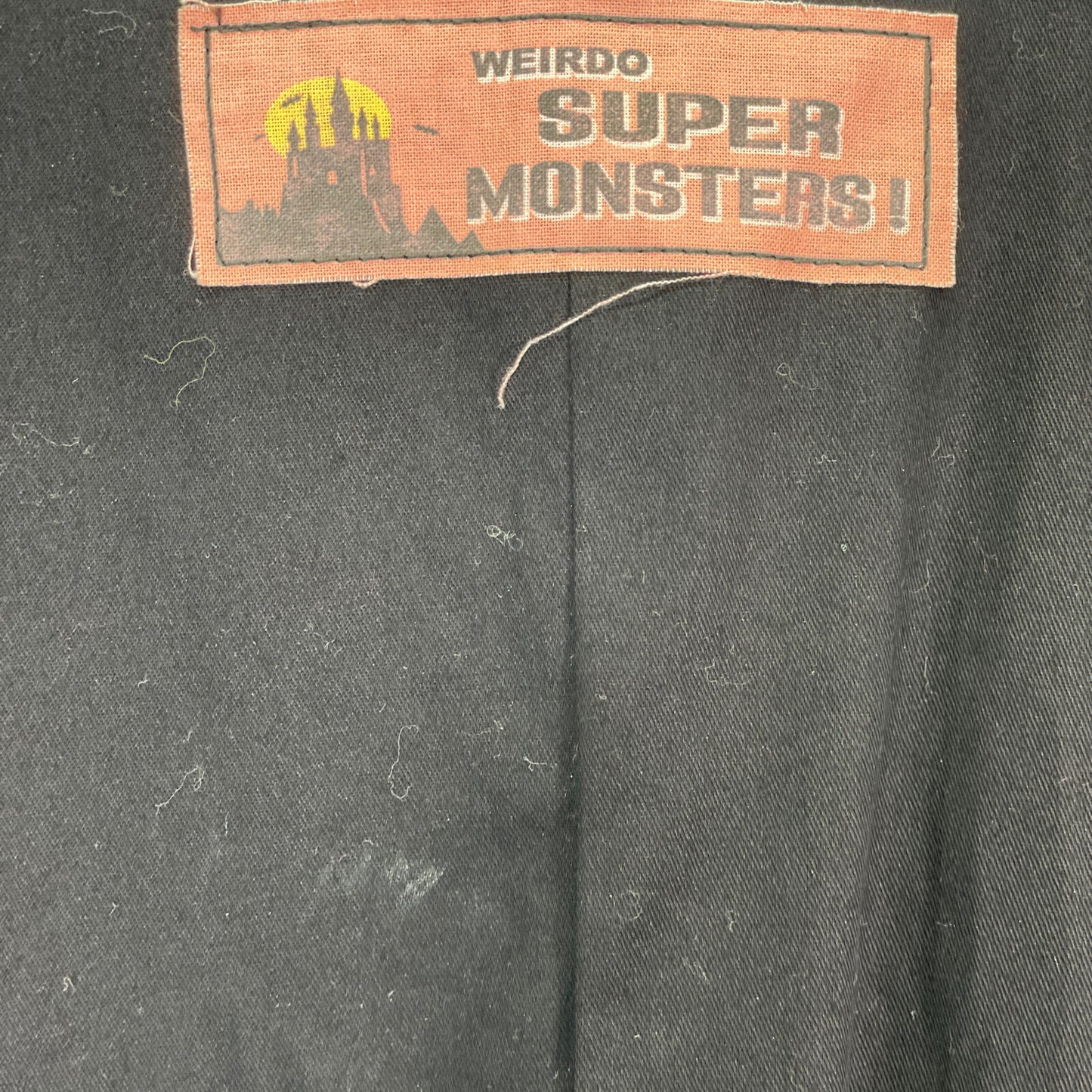 WEIRDO ウィアード 【ﾓﾝｽﾀｰｽﾞ】ﾚｯﾄﾞ ﾁｪｽﾀｰｺｰﾄ コート L