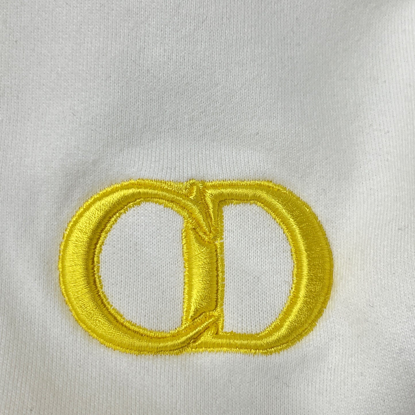 DIOR ディオール 113J698A0531 ﾎﾜｲﾄ CD Icon ｽｳｪｯﾄﾌﾟﾙｵｰﾊﾞｰﾌｰﾃﾞｨ トップス S