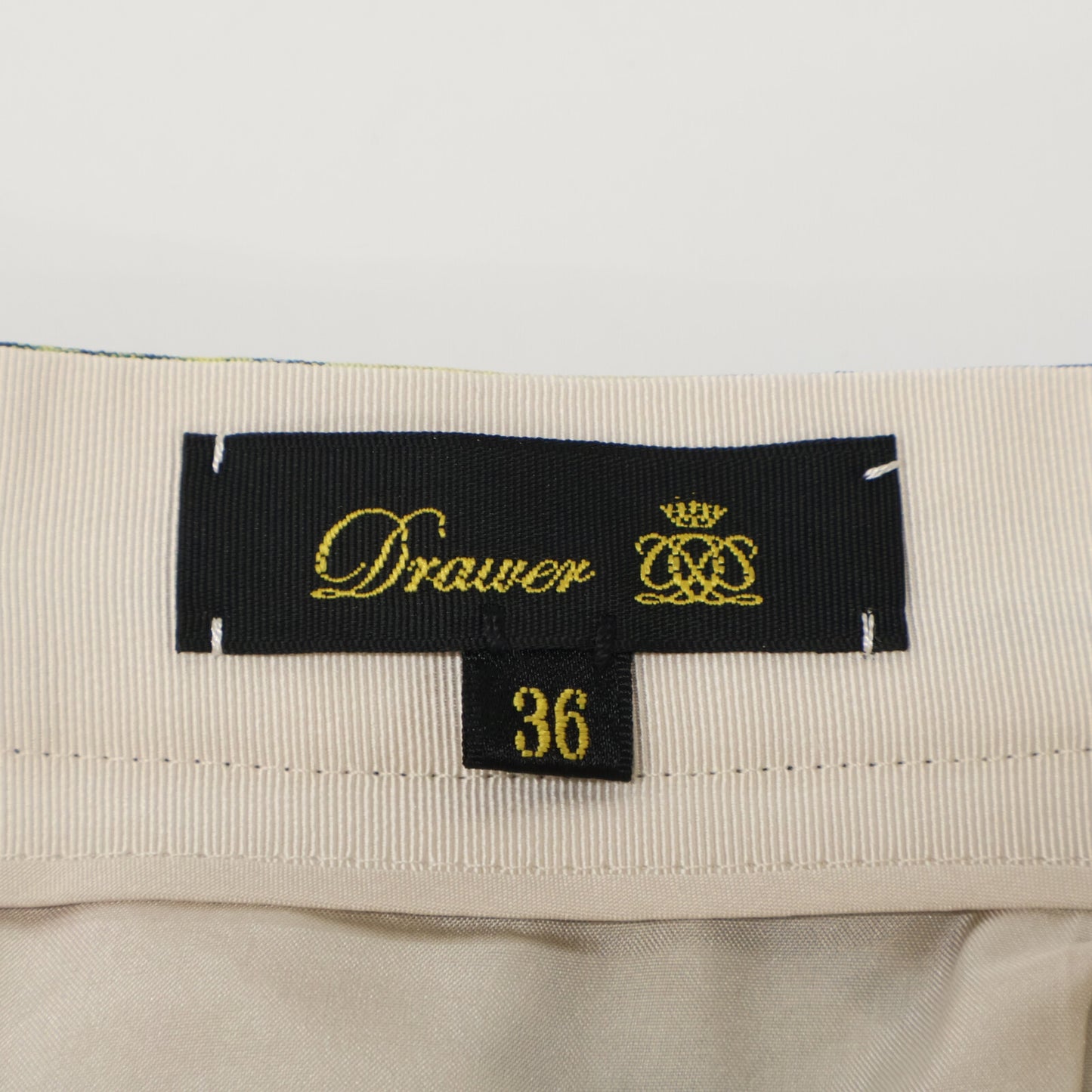 DRAWER ドゥロワー ﾌﾞﾗｯｸ系 ﾚｰﾖﾝ混 ﾌﾗﾜｰﾌﾟﾘﾝﾄﾀｯｸｽｶｰﾄ スカート 36