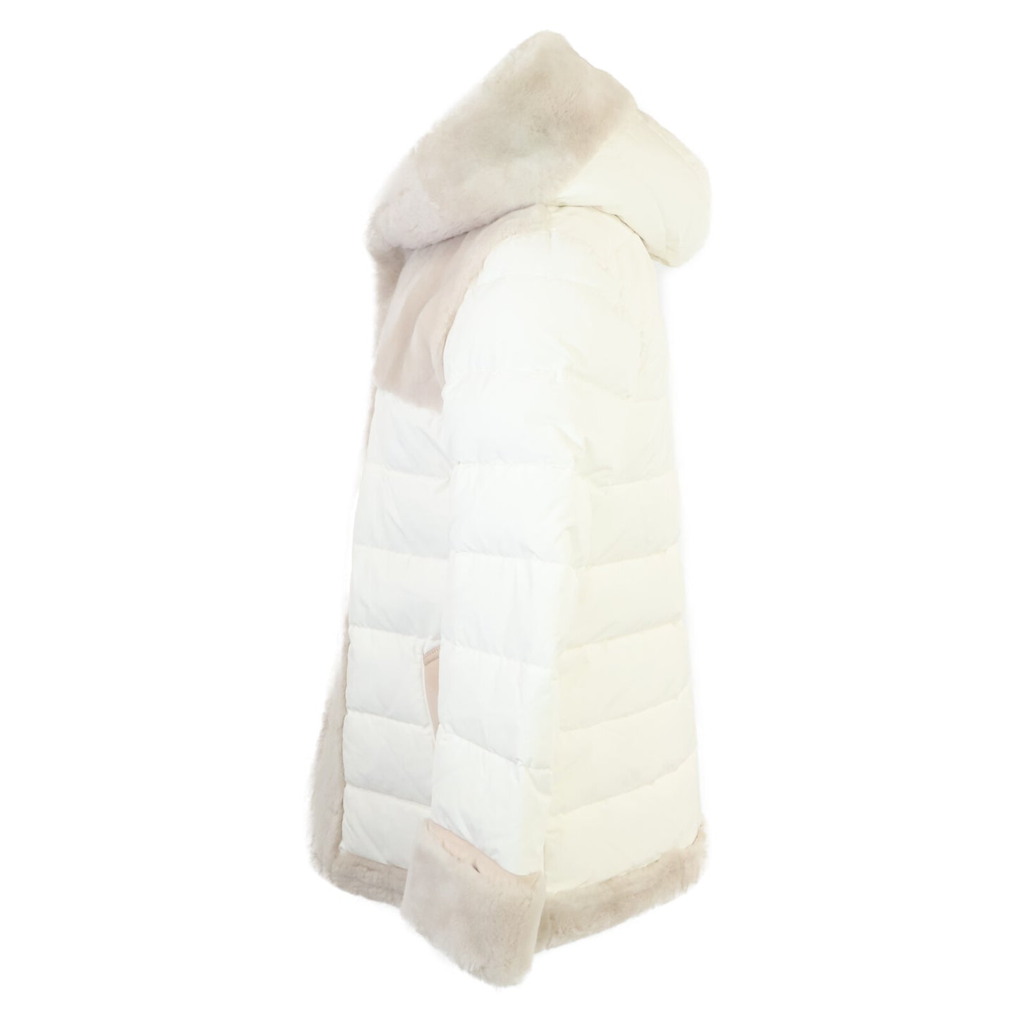 1piu1uguale3 ウノピゥウノウグァーレトレ ｘEMMETIエンメティ MRB536 MOUNTON SHORT WRAPHOODED COAT ムートン切替ダウン コート IV