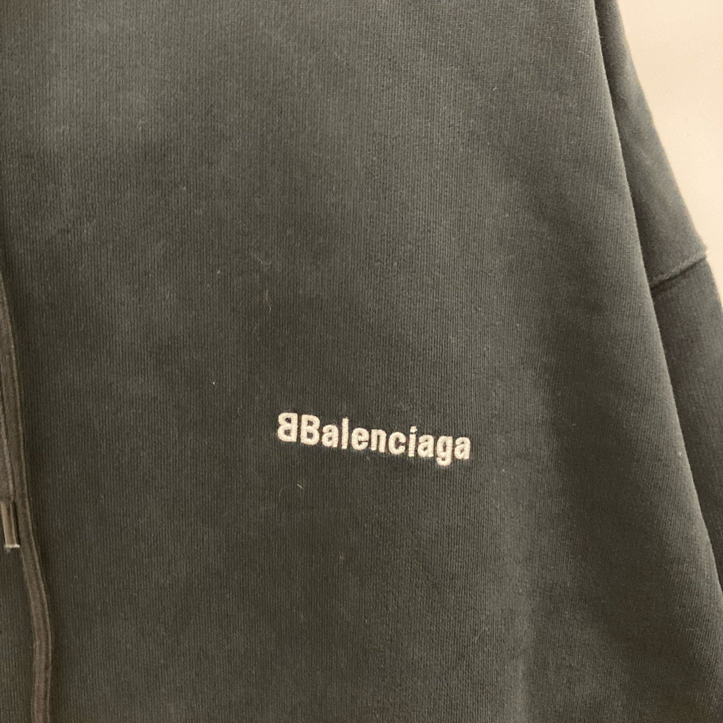 BALENCIAGA バレンシアガ 新品同様 570811 TJV85 コットン BBロゴ刺繍 スウェットフーディプルオーバー トップス S