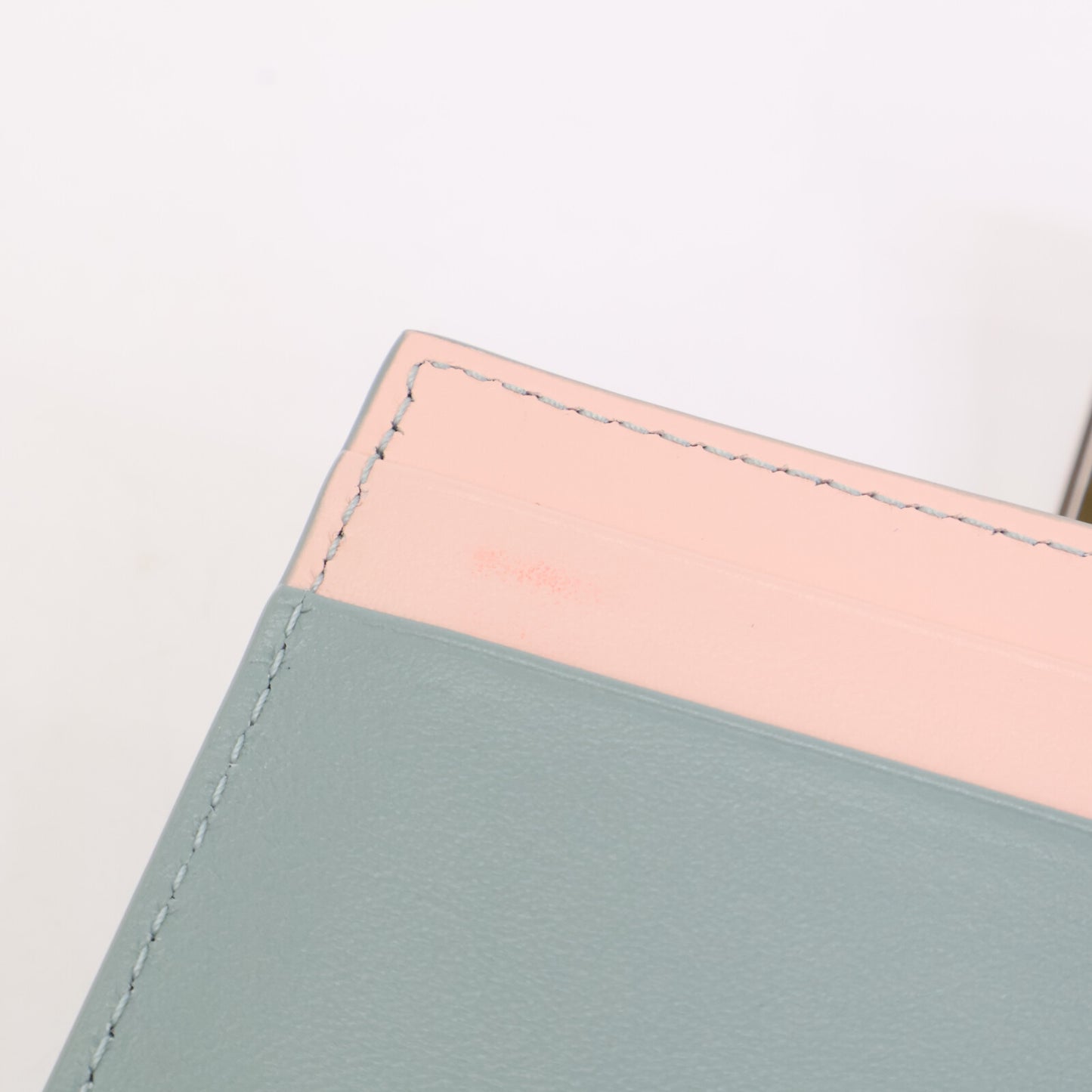 Salvatore Ferragamo サルヴァトーレフェラガモ 【美品】220552 HUG ハグ ガンチーニ カードケース