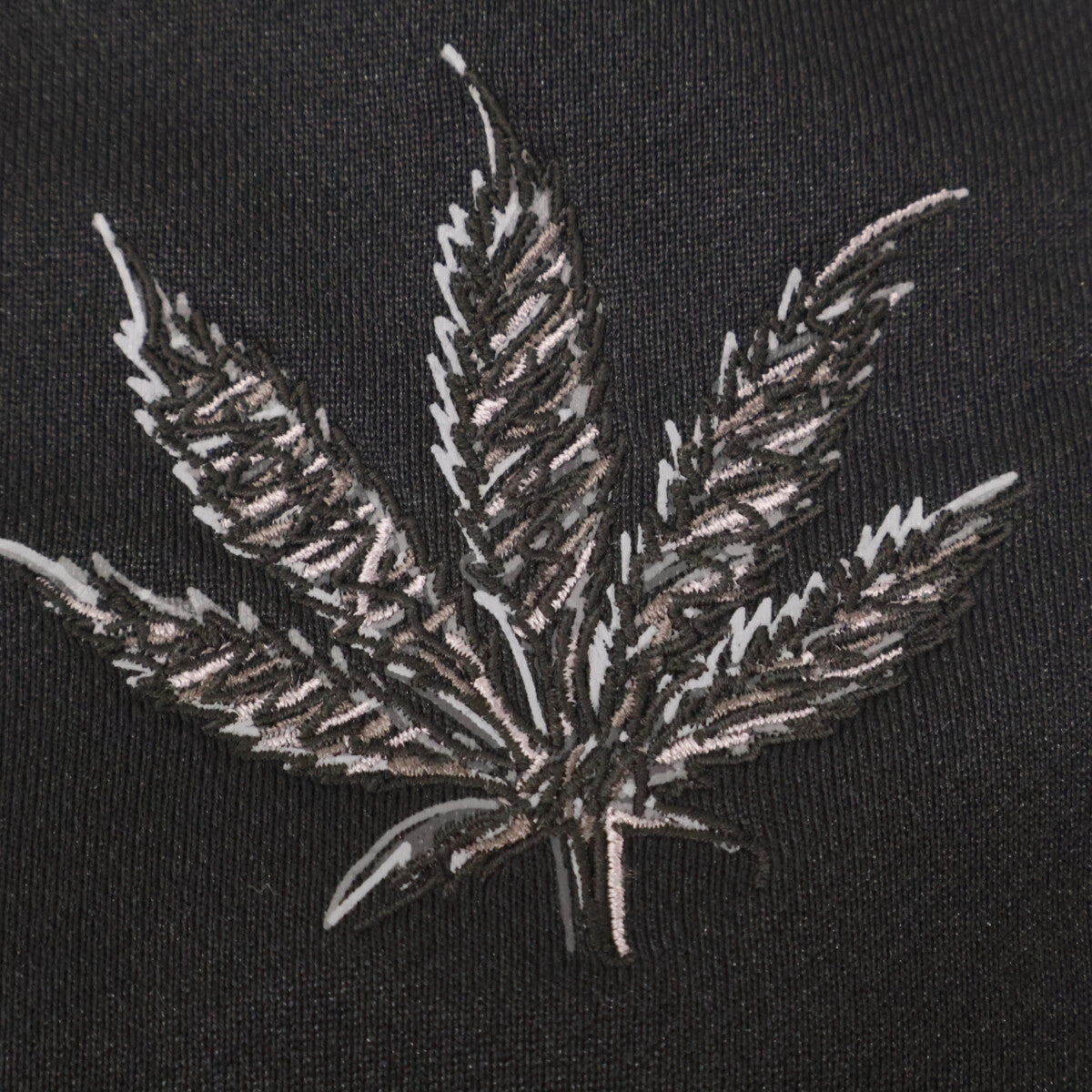 1piu1uguale3 ウノピゥウノウグァーレトレ MRP534 ﾌﾞﾗｯｸ LEAF SWEAT SHORTS ｽｳｪｯﾄｼｮｰﾄﾊﾟﾝﾂ ボトムス 5