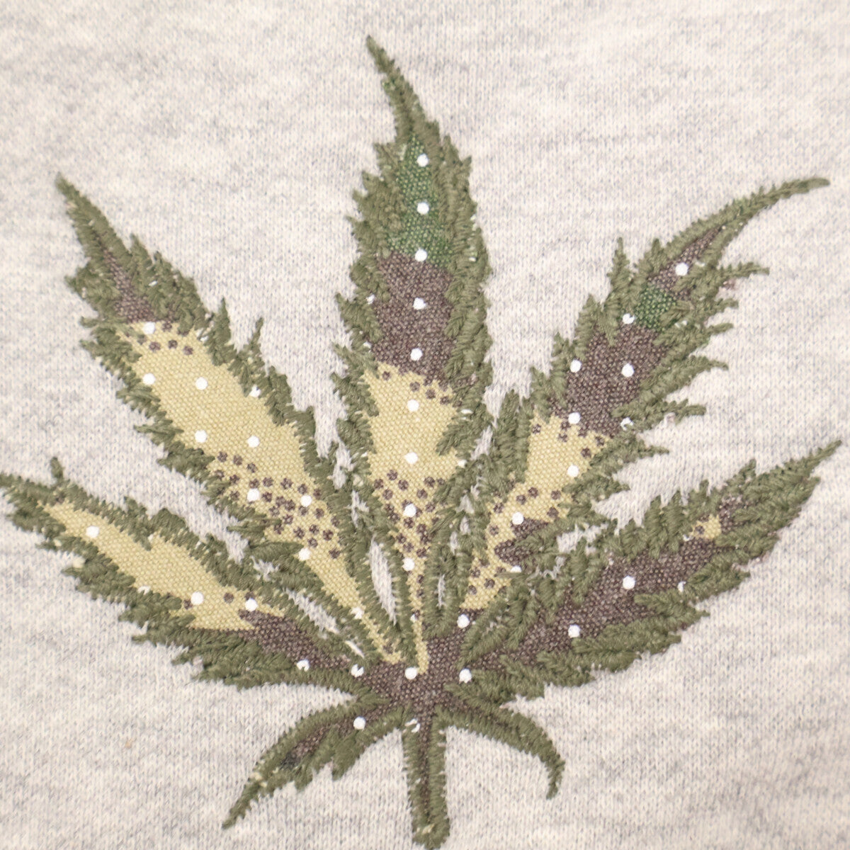 1piu1uguale3 ウノピゥウノウグァーレトレ MRP535 ﾎﾜｲﾄ LEAF SWEAT SHORTS ｽｳｪｯﾄｼｮｰﾄﾊﾟﾝﾂ ボトムス 5