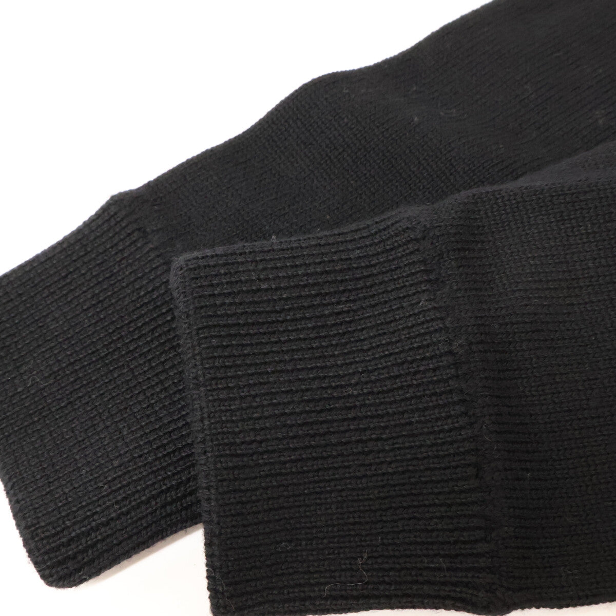 1piu1uguale3 ウノピゥウノウグァーレトレ 【×Disney】MRK220 ﾌﾞﾗｯｸ MICKEY MOUSE SWEATER ﾐｯｷｰﾏｳｽﾆｯﾄ トップス 3