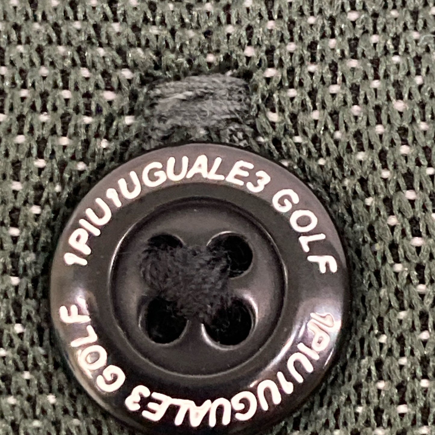 1piu1uguale3 ウノピゥウノウグァーレトレ 【GOLF】【×戸賀敬城】GRK062 ｶｰｷ ARGYLE LOGO 半袖ｼｬﾂ トップス V