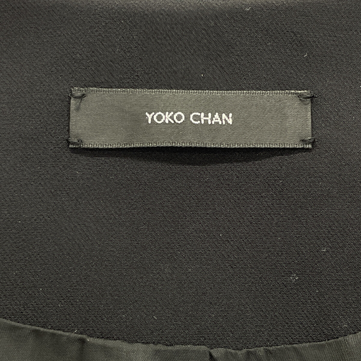 YOKOCHAN ヨーコチャン YCC-122-173 22AW ﾌﾞﾗｯｸ ﾍﾞﾙﾃｯﾄﾞﾌﾘﾙﾌﾛﾝﾄﾗｯﾌﾙｺｰﾄ コート 36