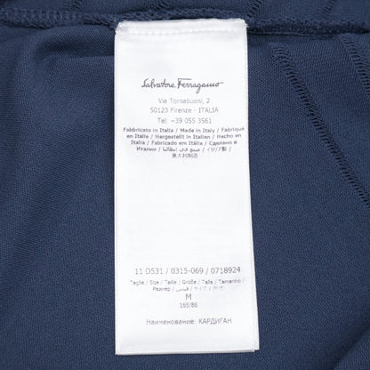 Salvatore Ferragamo サルヴァトーレフェラガモ 0718924 ﾈｲﾋﾞｰ ﾚｰﾖﾝ×ﾅｲﾛﾝ ｶﾞﾝﾁｰﾆﾁｬｰﾑ ｽﾀｯｽﾞﾃﾞｻﾞｲﾝｶｰﾃﾞｨｶﾞﾝ トップス M