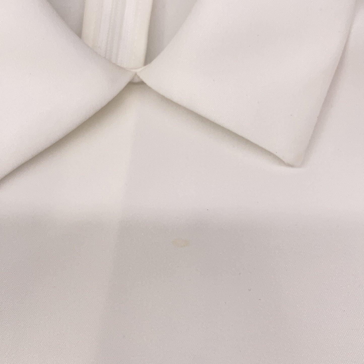 YOKOCHAN ヨーコチャン YCB-124-421 24年製 ﾎﾜｲﾄ ﾎﾞﾘｭｰﾑｽﾘｰﾌﾞﾎﾟｲﾝﾄｶﾗｰﾌﾞﾗｳｽ トップス F