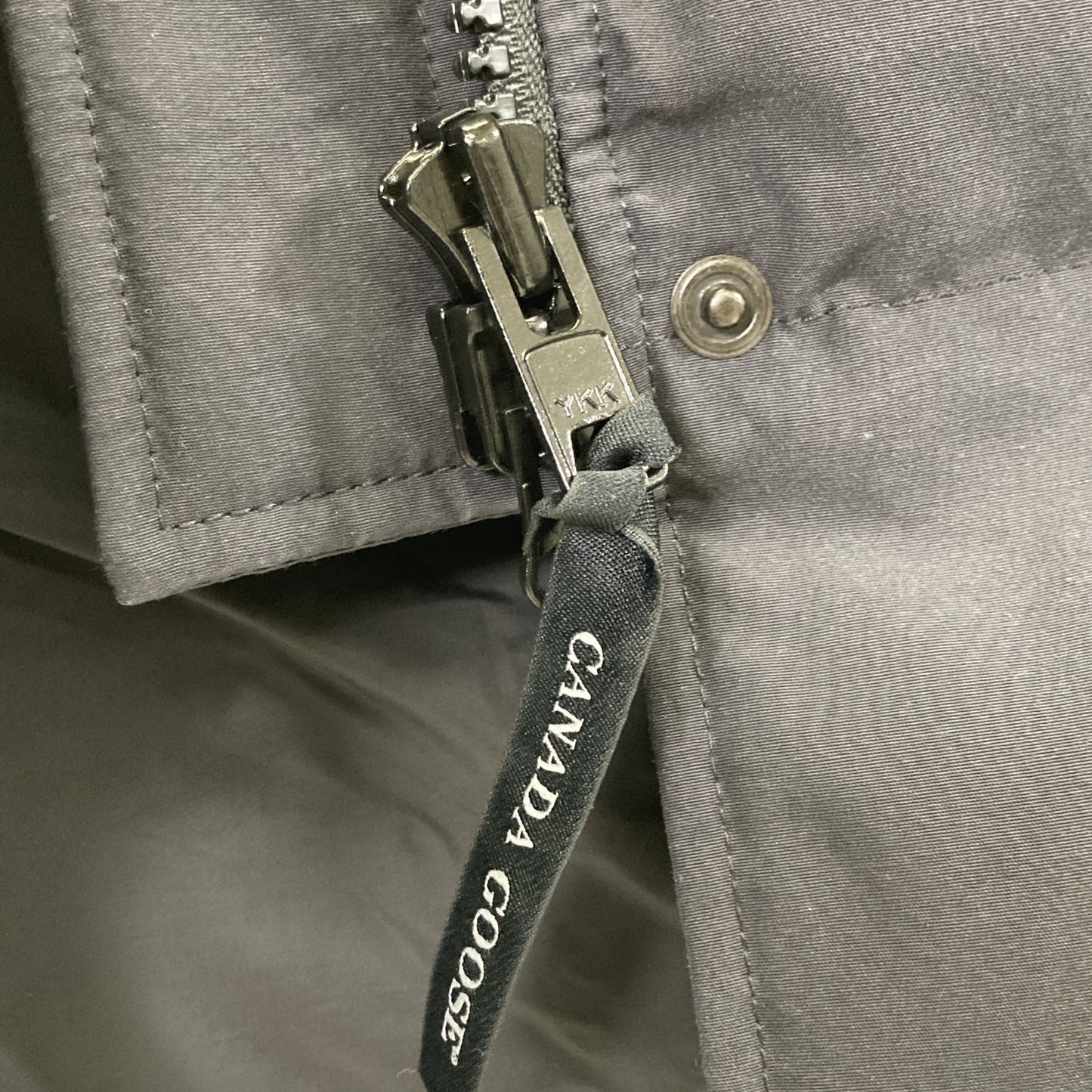 CANADA GOOSE カナダグース 2302JL ﾈｲﾋﾞｰ MACKENZIE PARKA/ﾏｯｹﾝｼﾞｰﾊﾟｰｶｰ ﾀﾞｳﾝｺｰﾄ コート M