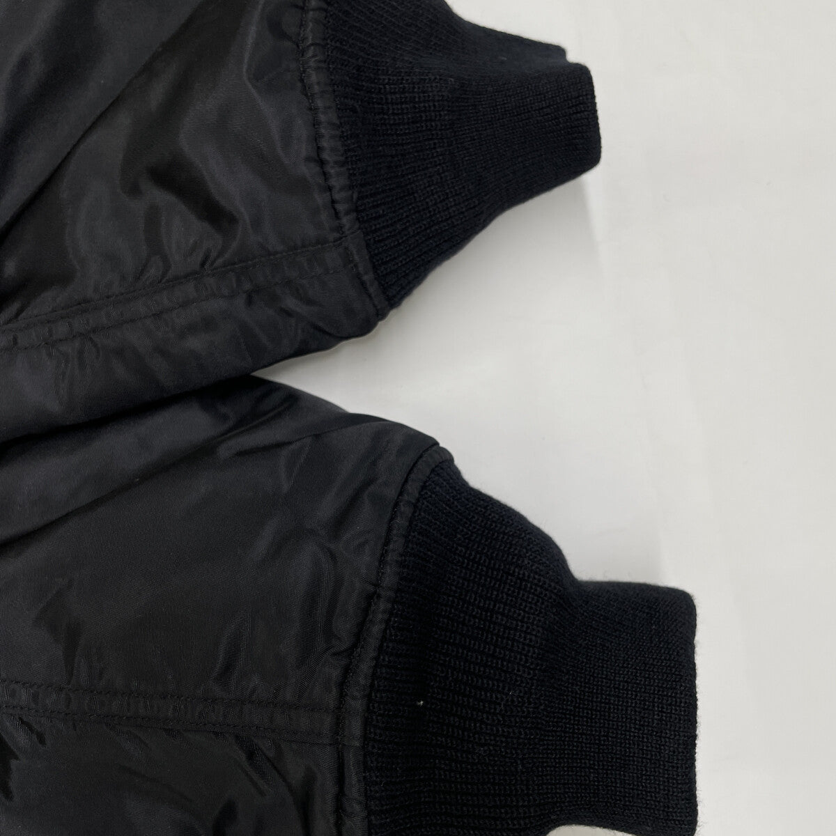 AVIREX アヴィレックス 652201 ﾌﾞﾗｯｸ CWU-45P 精鋭集団 裏ｷﾙﾄ ﾐﾘﾀﾘｰﾌﾗｲﾄｼﾞｬｹｯﾄ ジャケット S