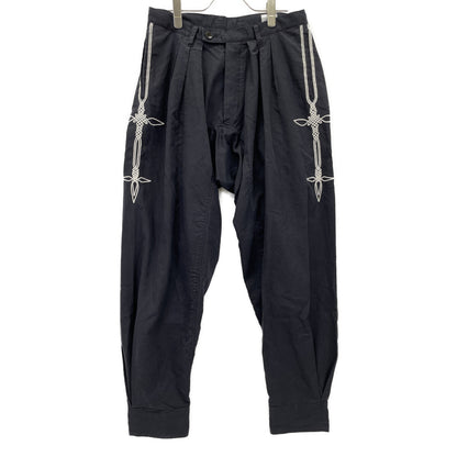 VERYTAGE ベリーテイジ ﾌﾞﾗｯｸ×ﾎﾜｲﾄ ﾘﾈﾝ混 ZWIDER embroidery ボトムス 2