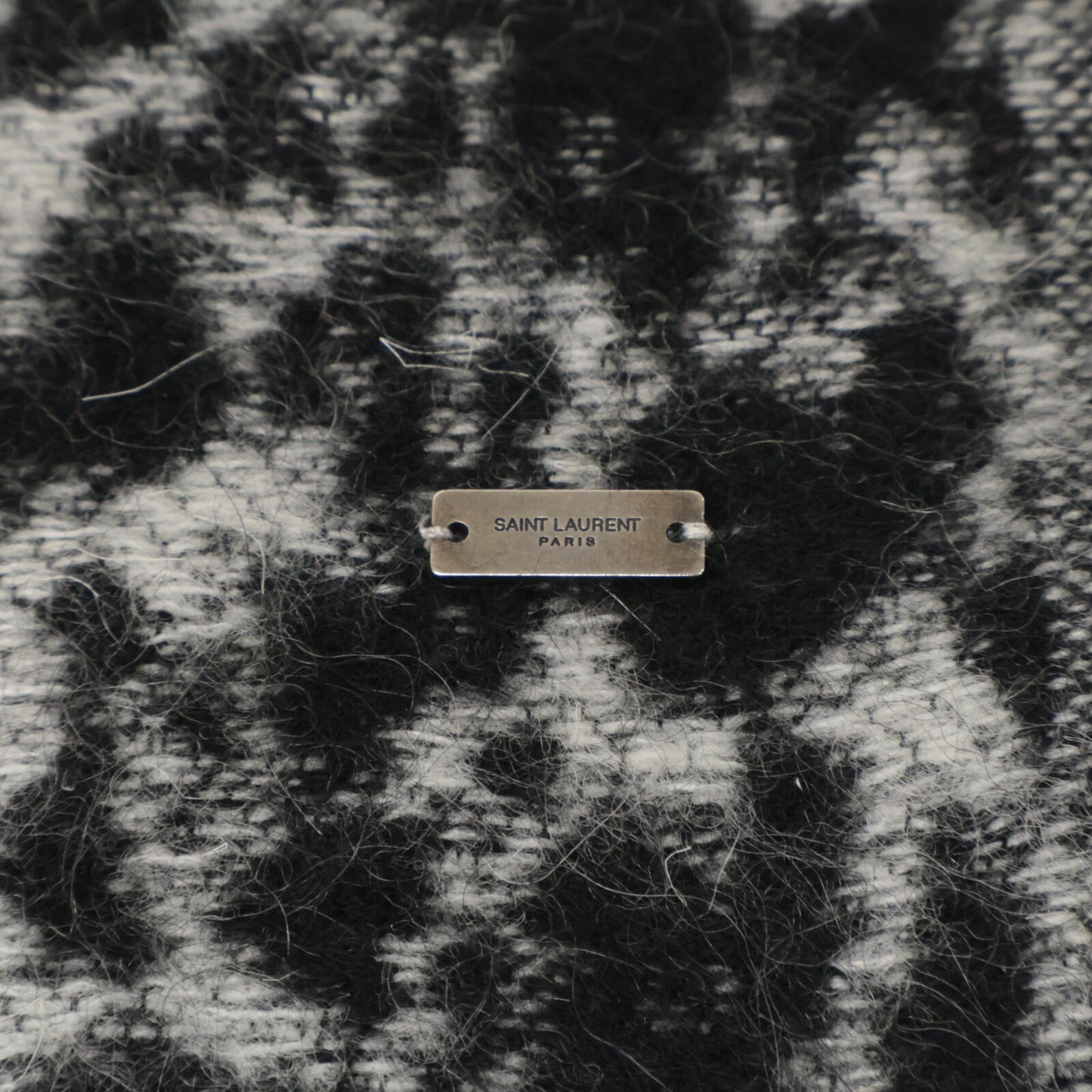 SAINT LAURENT PARIS サンローランパリ レオパード柄 ナロー マフラー