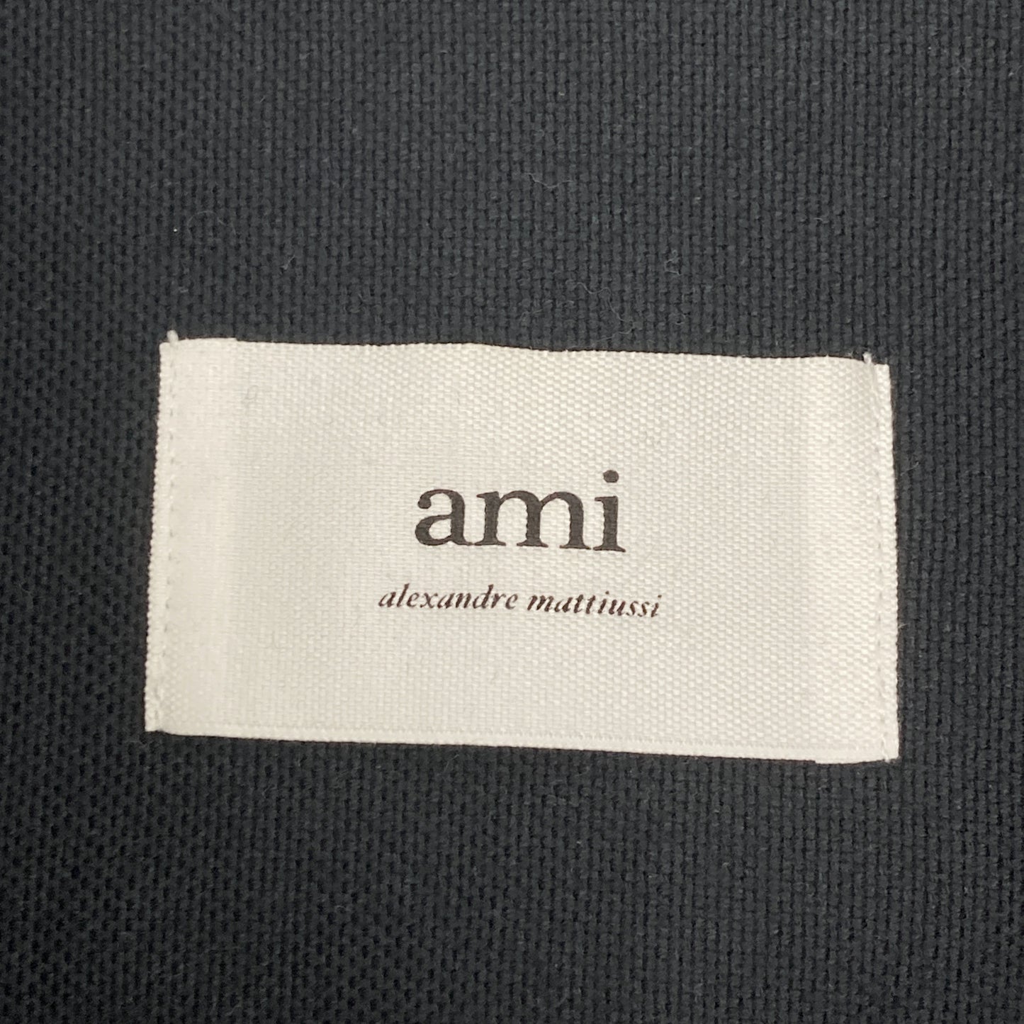 AMI PARIS アミパリス USH124.418 ﾌﾞﾗｯｸ ﾊｰﾄﾛｺﾞ刺繍長袖ｼｬﾂ トップス 44