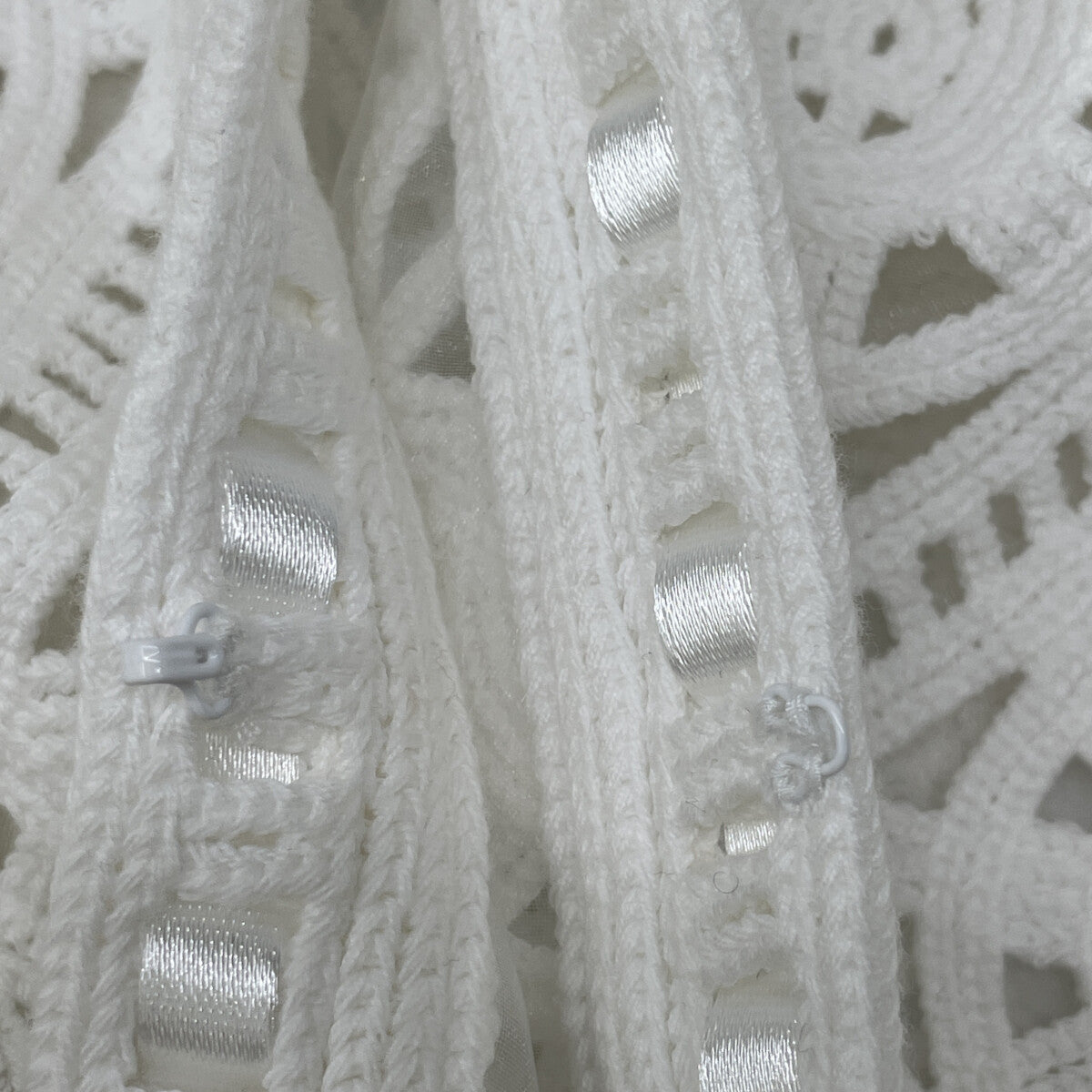 BALLSEY ボールジー 24年製 ﾎﾜｲﾄ ｻｰｸﾙﾓﾁｰﾌｴﾝﾌﾞﾛｲﾀﾞﾘｰ ｸﾙｰﾈｯｸｼﾞｬｹｯﾄ ジャケット 36