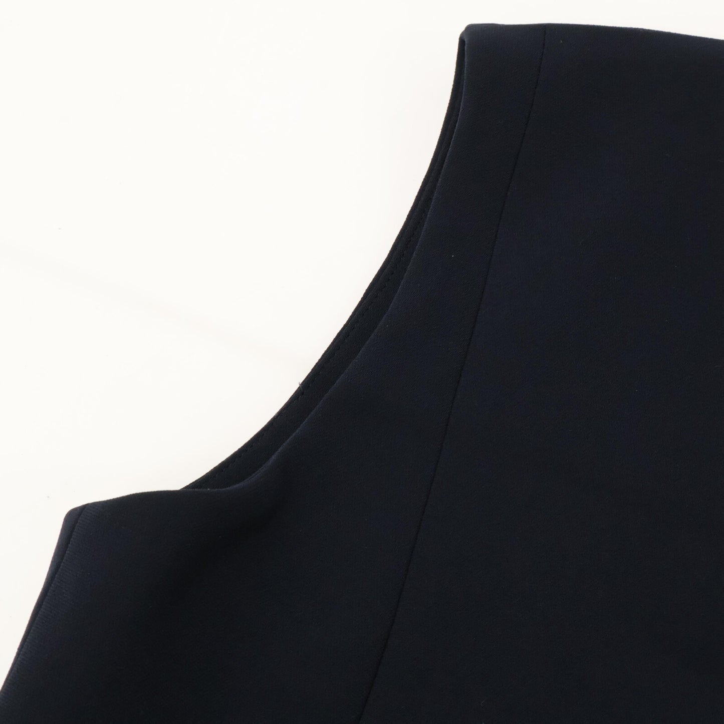 YOKOCHAN ヨーコチャン YCD-324-934 24年製 ﾈｲﾋﾞｰ ﾊﾞｯｸﾘﾎﾞﾝﾉｰｽﾘｰﾌﾞﾏｷｼﾜﾝﾋﾟｰｽ ワンピース 36