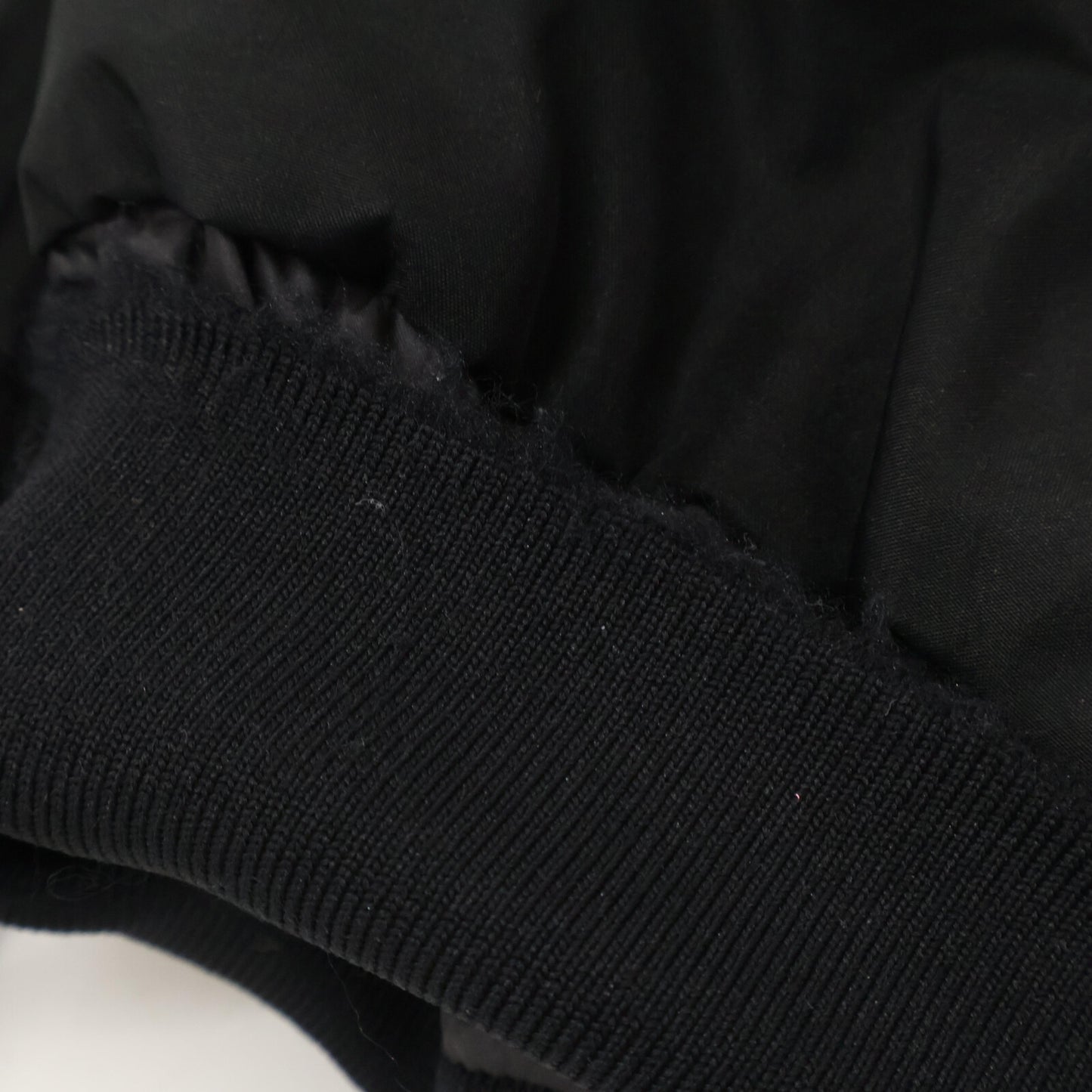 STONE ISLAND ストーンアイランド 【国内正規/22AW】771541926 GORE-TEX リサイクルポリエステルフーデッドダウン ジャケット M