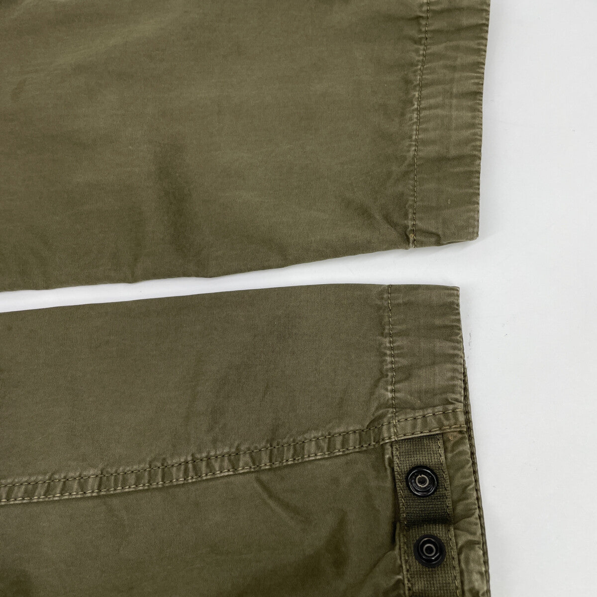 STONE ISLAND ストーンアイランド 21SS 7415439WN ｶｰｷ ｶﾞｰﾒﾝﾄﾀﾞｲ OLD加工 ｺﾝﾊﾟｽﾊﾟｯﾁ ﾌﾗｲﾄｼﾞｬｹｯﾄ ジャケット M