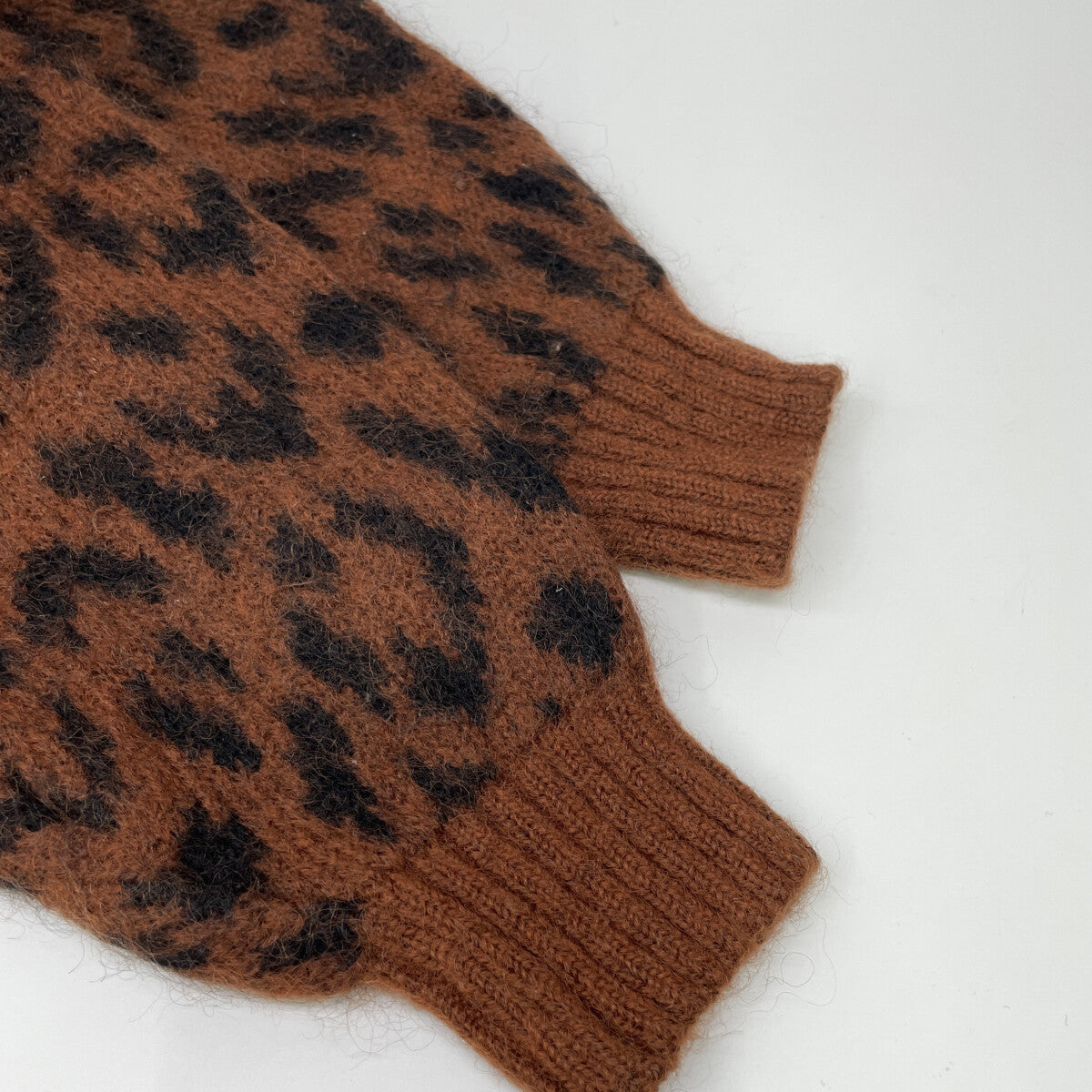 WACKO MARIA ワコマリア ﾌﾞﾗｳﾝ ﾓﾍｱ ﾚｵﾊﾟｰﾄﾞｶｰﾃﾞｨｶﾞﾝ トップス Ｌ