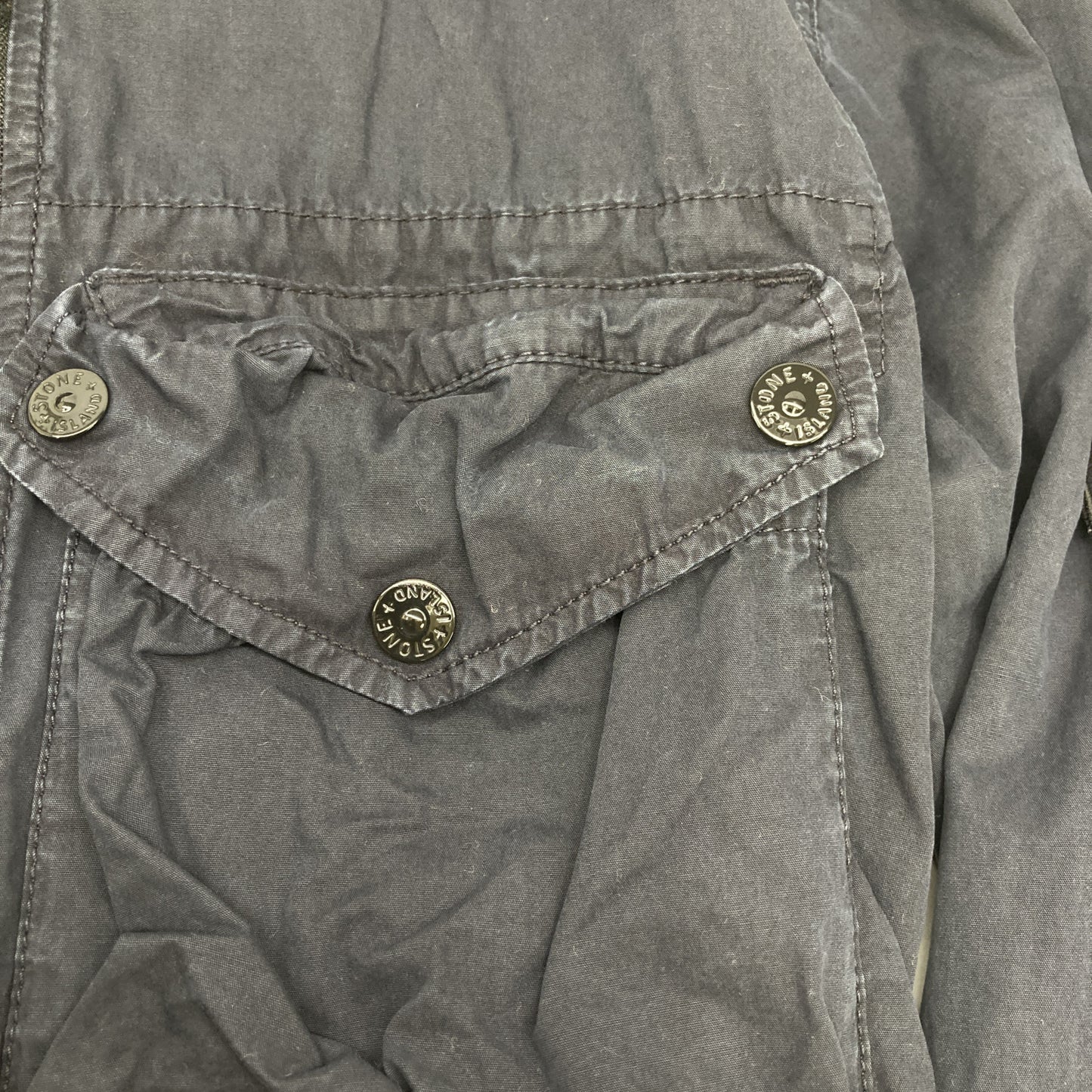 STONE ISLAND ストーンアイランド 7415117WN ﾈｲﾋﾞｰ ｺｯﾄﾝ ｶﾞｰﾒﾝﾄﾀﾞｲ OLD EFFECT ZIP OVERSHIRT ジャケット M