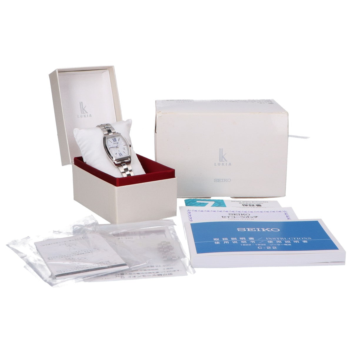 SEIKO セイコー SSVW165 LUKIAルキア ダイヤ入り白蝶貝文字盤 ソーラー電波 腕時計