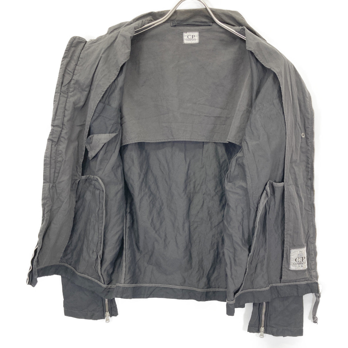 C.P.COMPANY シーピーカンパニー ﾌﾞﾗｯｸ ｵｰﾊﾞｰﾀﾞｲ ｽﾀﾝﾄﾞｶﾗｰｼﾞｬｹｯﾄ ジャケット 46