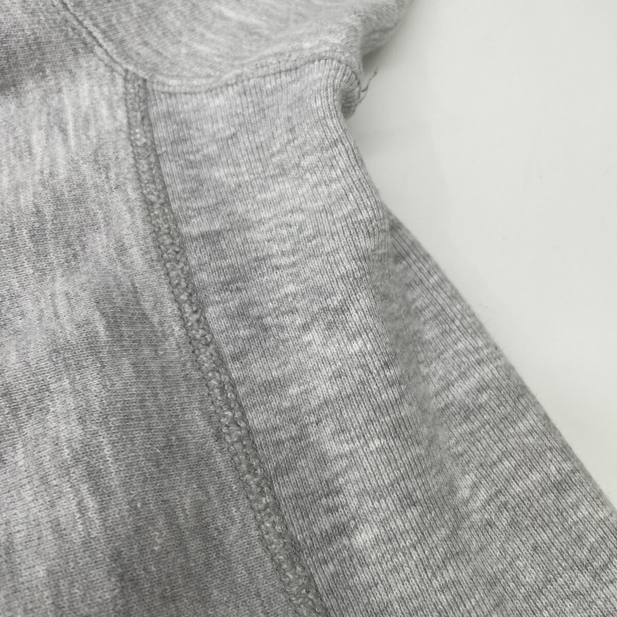 Champion チャンピオン 80's ﾄﾘｺﾀｸﾞ ｸﾞﾚｰ NOTRE DAME ﾘﾊﾞｰｽｳｨｰﾌﾞﾊﾟｰｶｰ トップス Ｌ