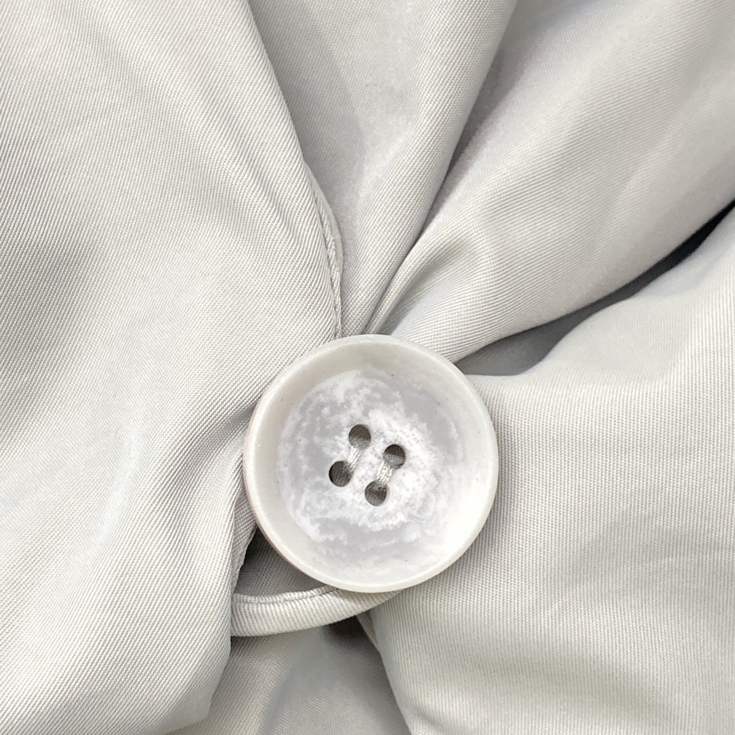 CYAN TOKYO シアントーキョー 404261 ｸﾞﾚｰ ﾅｲﾛﾝ ｽﾄｰﾙﾗｲｸﾌｧｰｺﾝﾋﾞﾀﾞｳﾝﾍﾞｽﾄ ベスト F