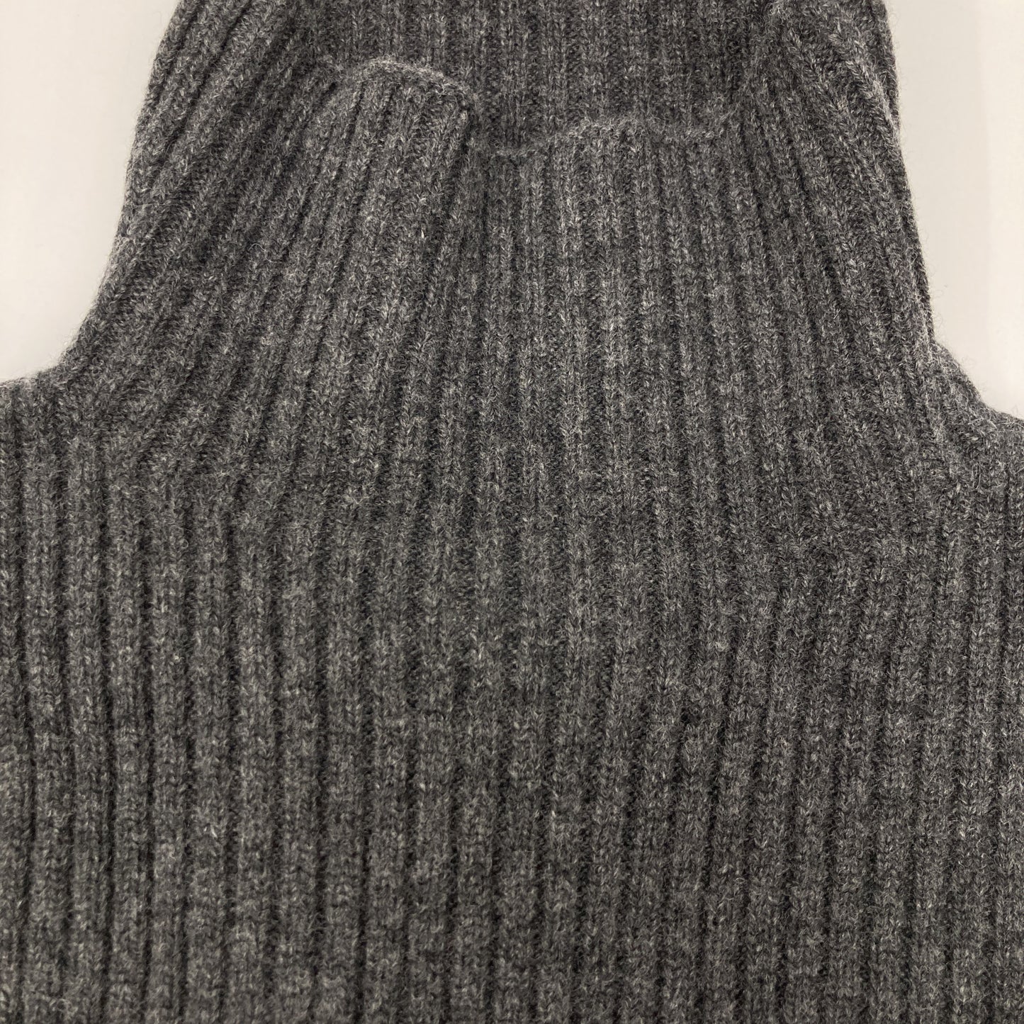 SACRA サクラ 124634041 ﾁｬｺｰﾙｸﾞﾚｰ ｴｸｽﾄﾗﾌｧｲﾝ ﾗﾑｳｰﾙﾘﾌﾞﾜﾝﾋﾟｰｽ ワンピース 38