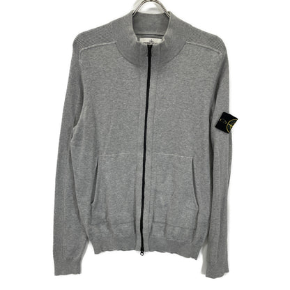 STONE ISLAND ストーンアイランド 6415562B2 ｸﾞﾚｰ ｺｯﾄﾝ ｺﾝﾊﾟｽﾊﾟｯﾁ ｼﾞｯﾌﾟｱｯﾌﾟﾆｯﾄｶｰﾃﾞｨｶﾞﾝ トップス M